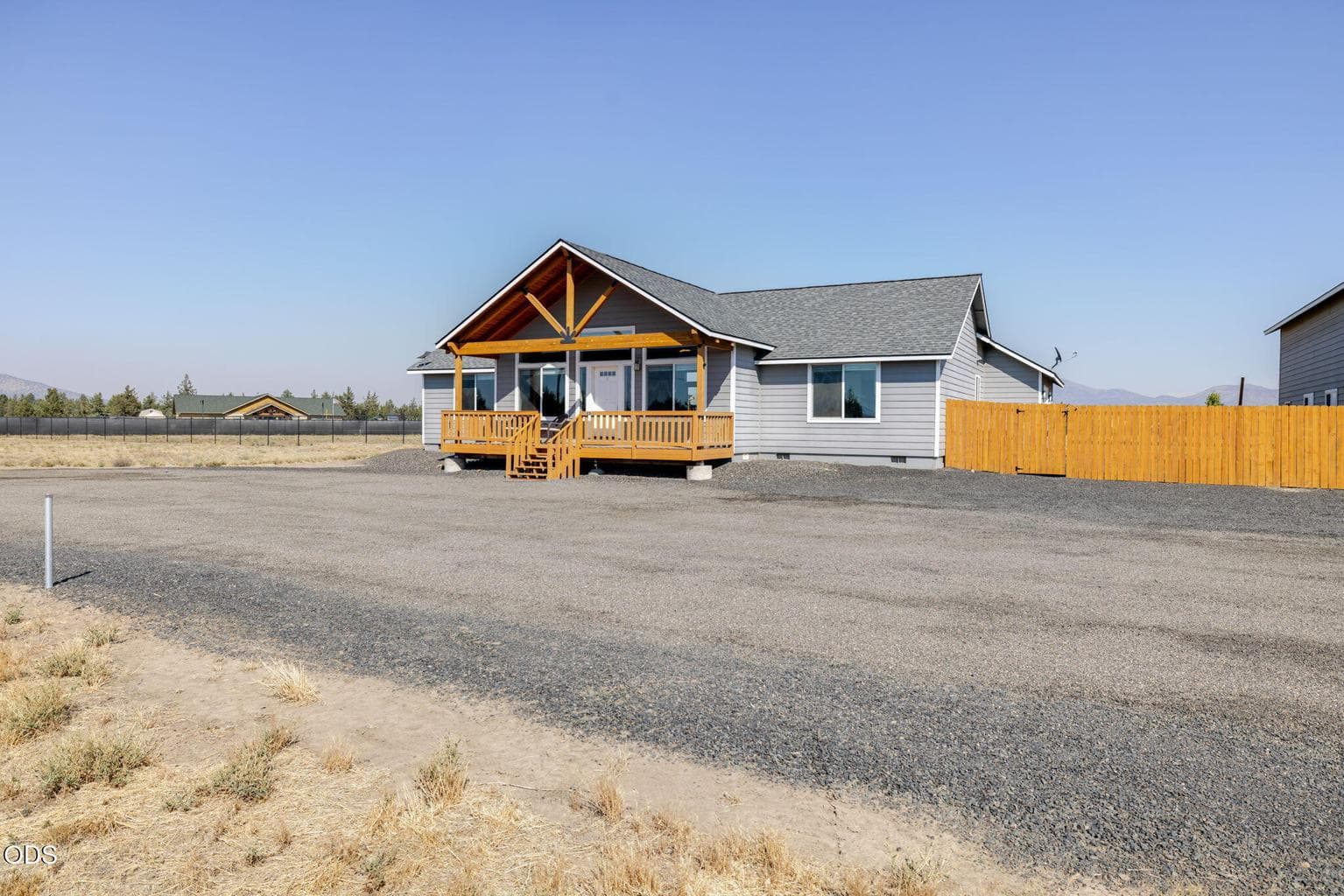 Photo of 15317 SW Steelhead Road 8 of 62