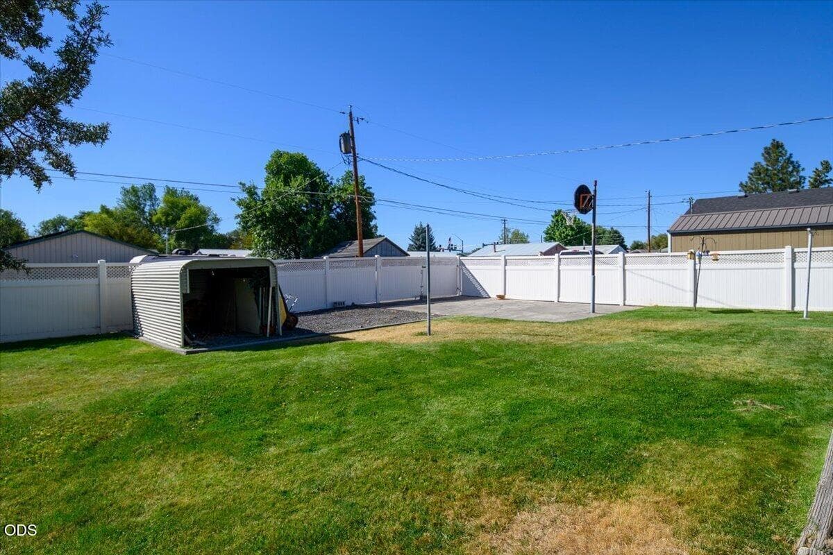 Photo of 1509 NW 8th Street 29 of 39