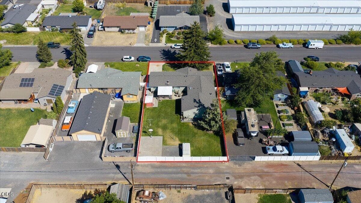 Photo of 1509 NW 8th Street 34 of 39