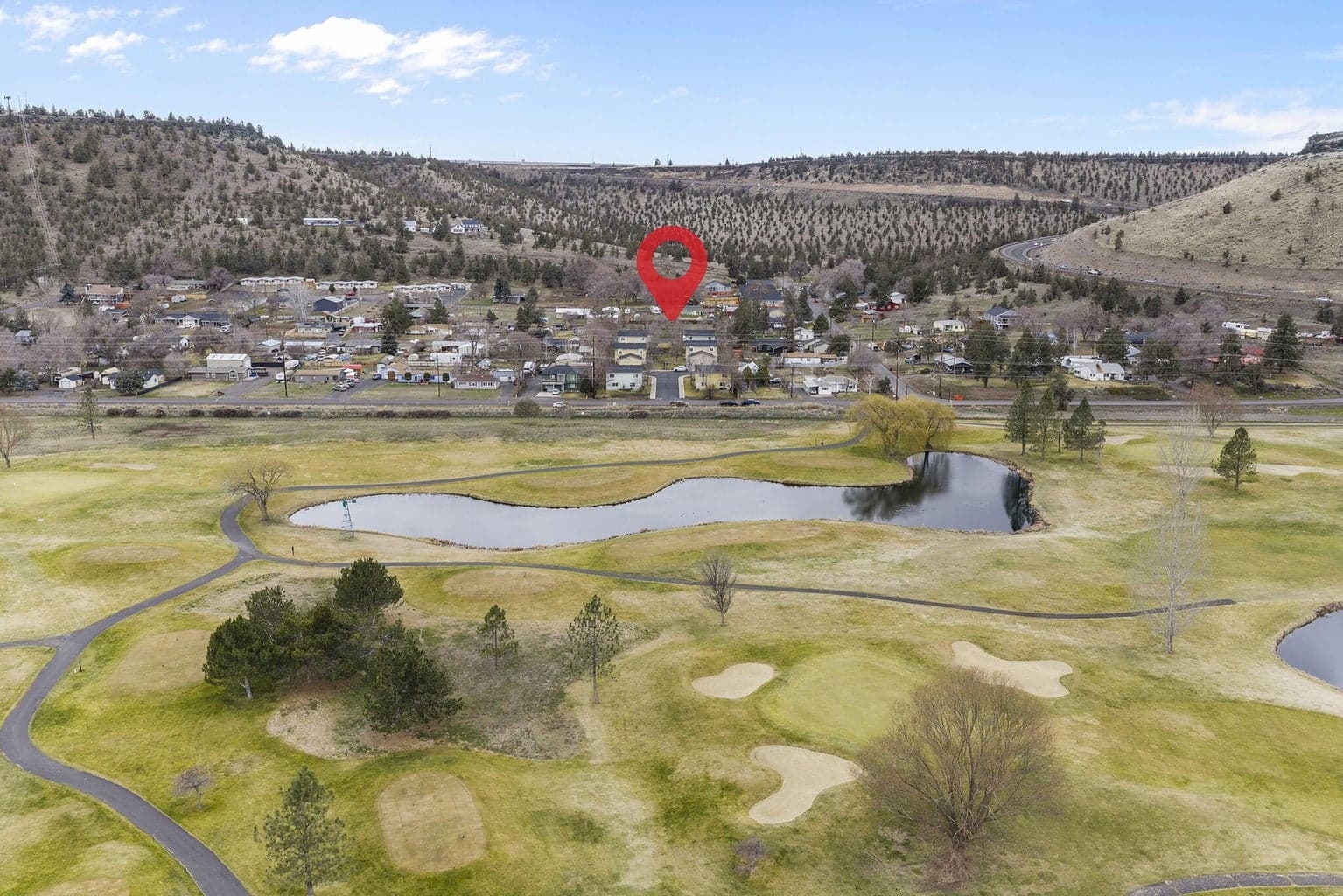 Photo of 1147 SW Tee Lane 22 of 23