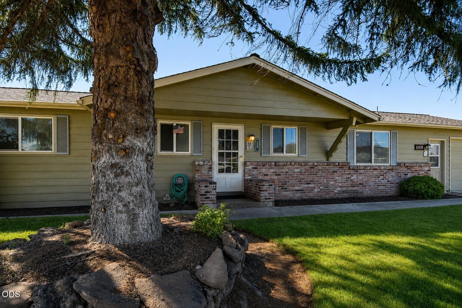 Photo of 1509 NW 8th Street 2 of 39