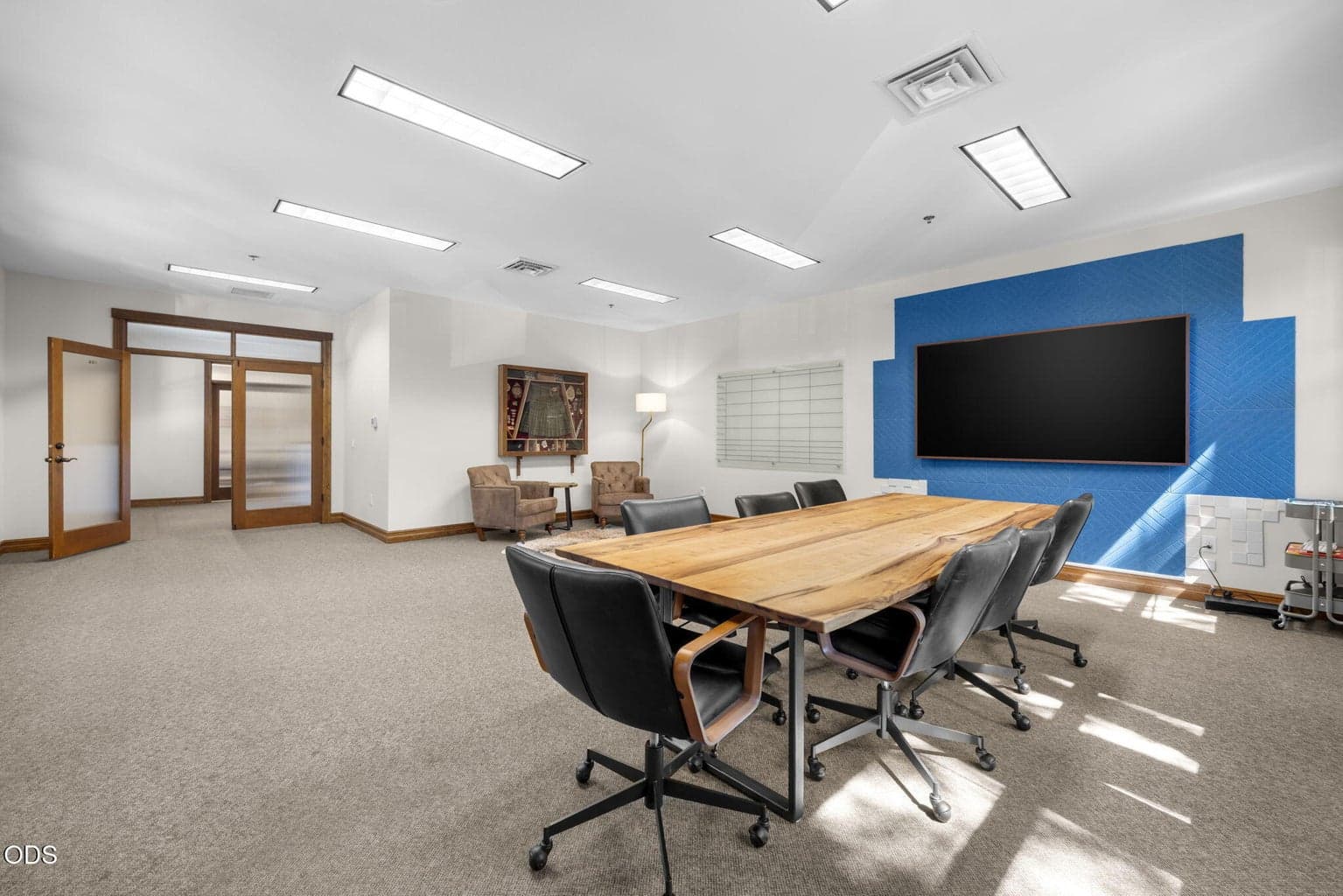 Suite 201
