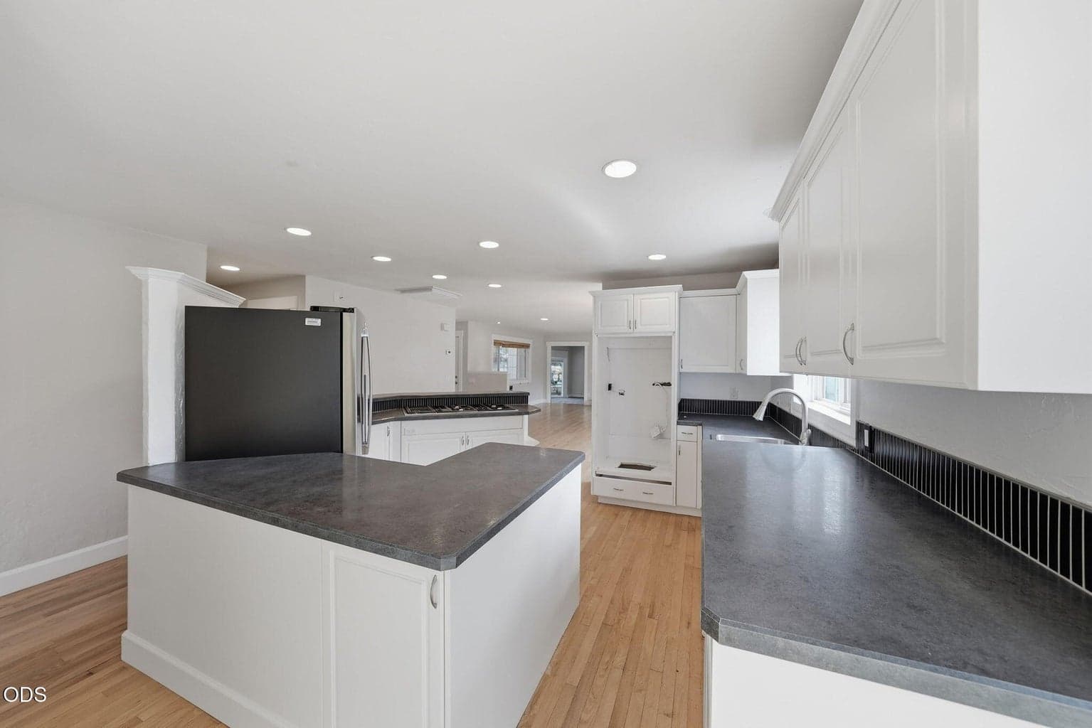 Photo of 2245 NE Shepard Road 21 of 39