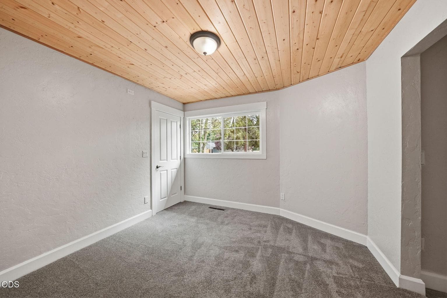 Photo of 2245 NE Shepard Road 26 of 39