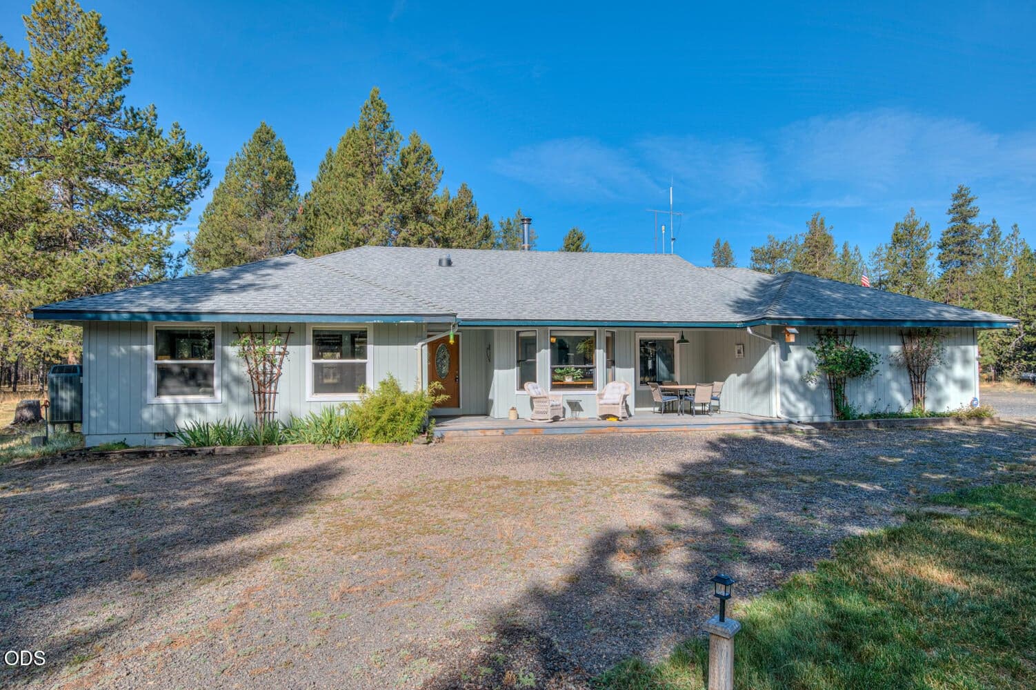 Photo of 55471 Richard Way 3 of 35