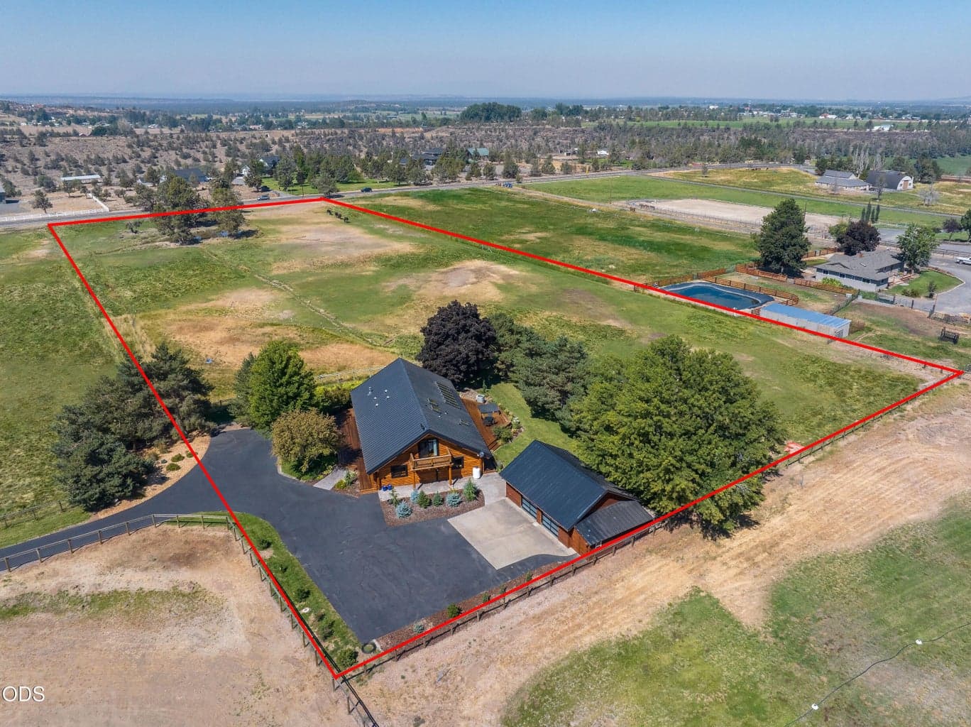 Photo of 345 NE Knickerbocker Lane 51 of 67
