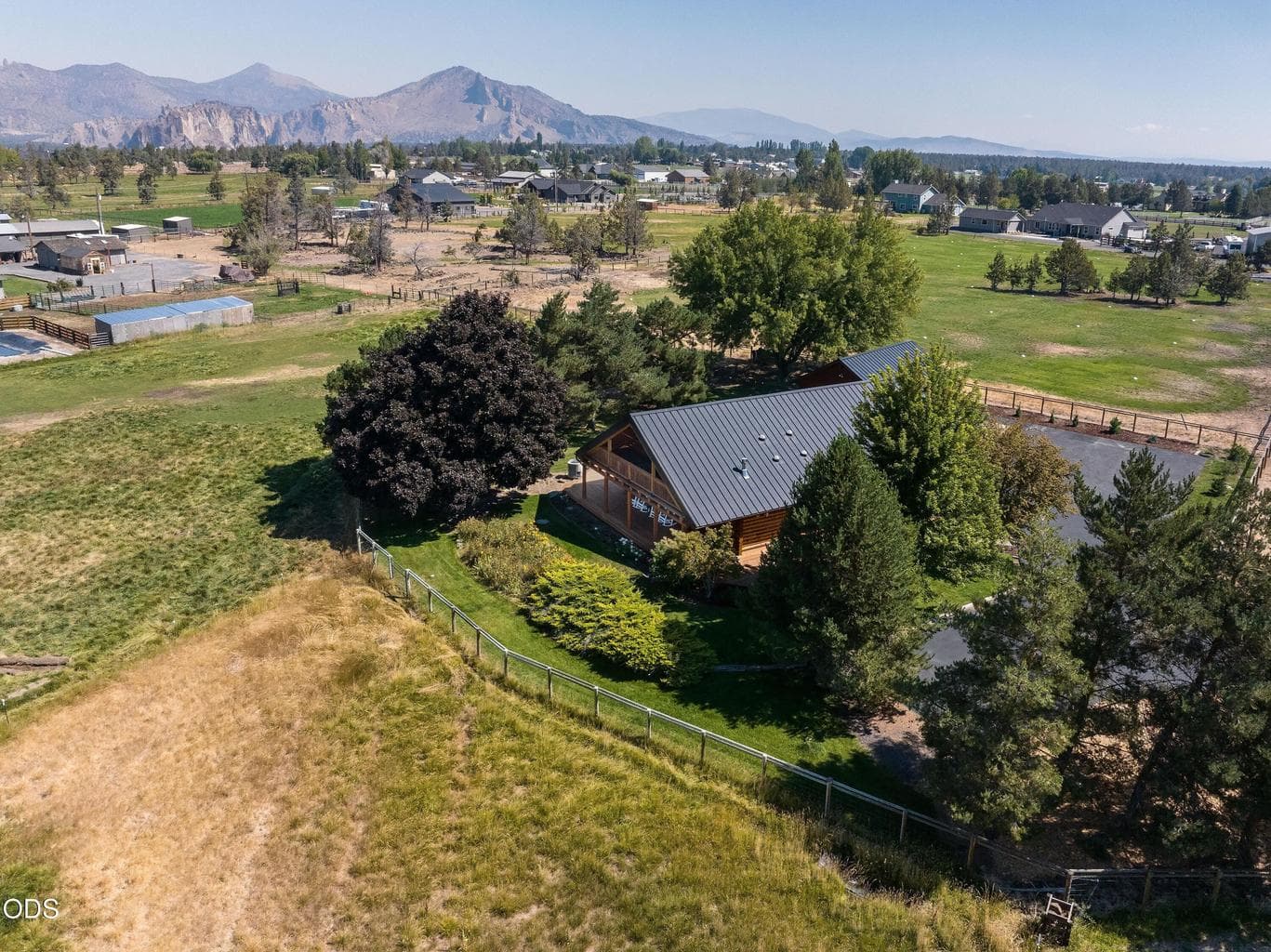 Photo of 345 NE Knickerbocker Lane 57 of 67