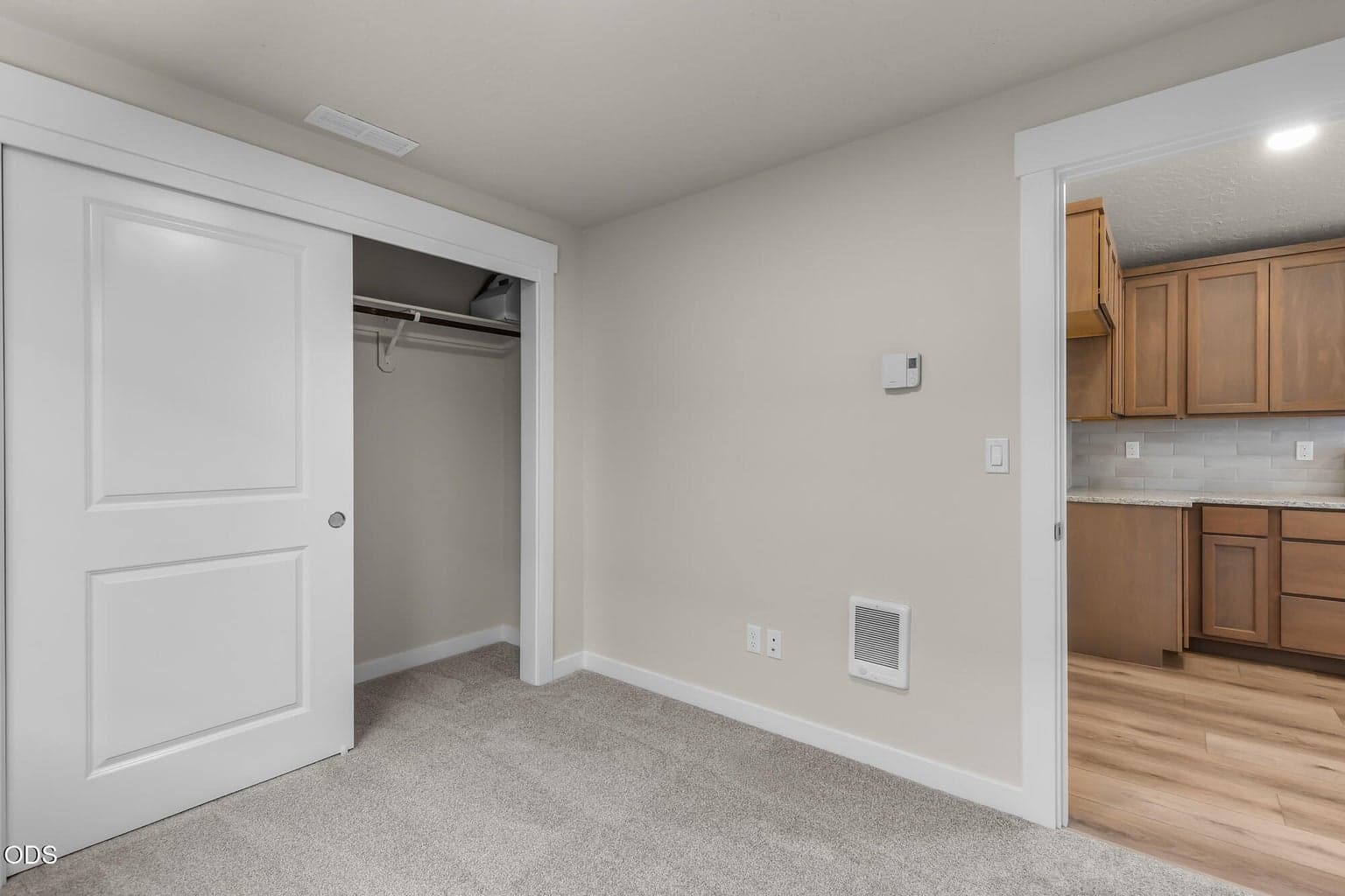 Photo of 2842 NW Sterling Drive 12 of 22