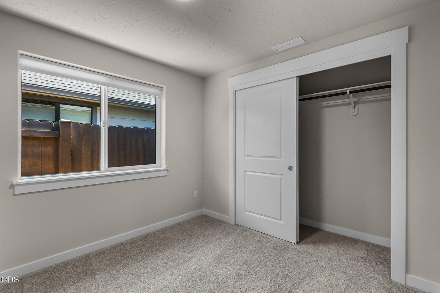 Photo of 2842 NW Sterling Drive 13 of 22
