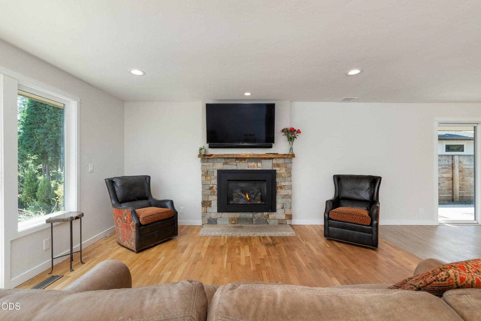 Photo of 61084 Parrell Road 11 of 31
