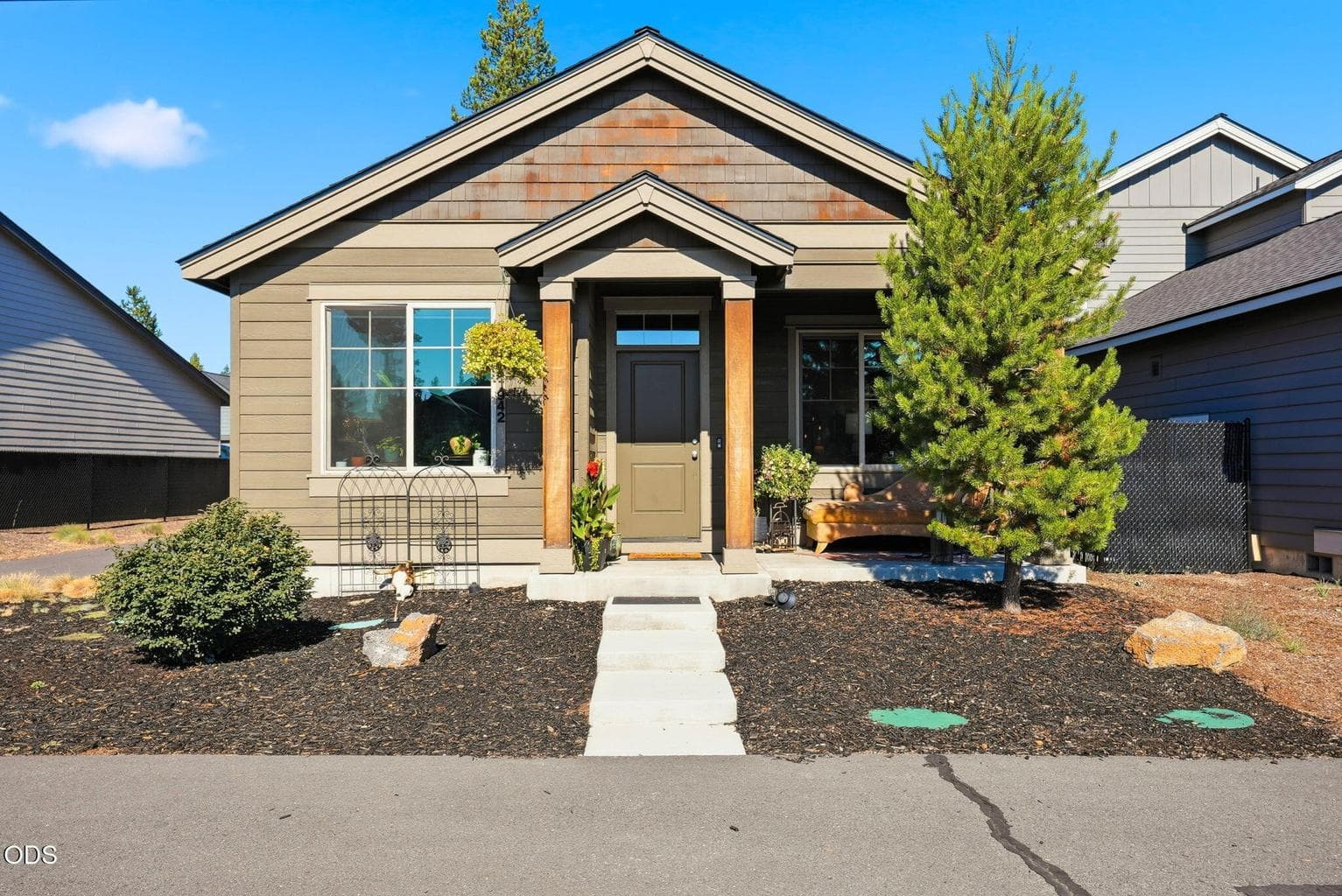 Photo of 51942 Lumberman Lane 2 of 35