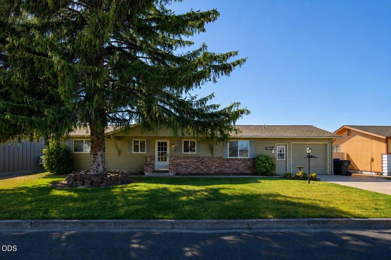 Photo of 1509 NW 8th Street 1 of 39