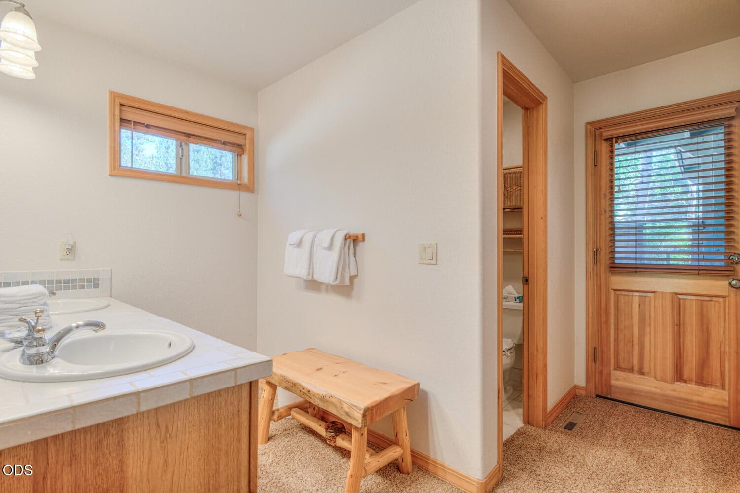 Photo of 57864 Blue Grouse Lane 15 of 38