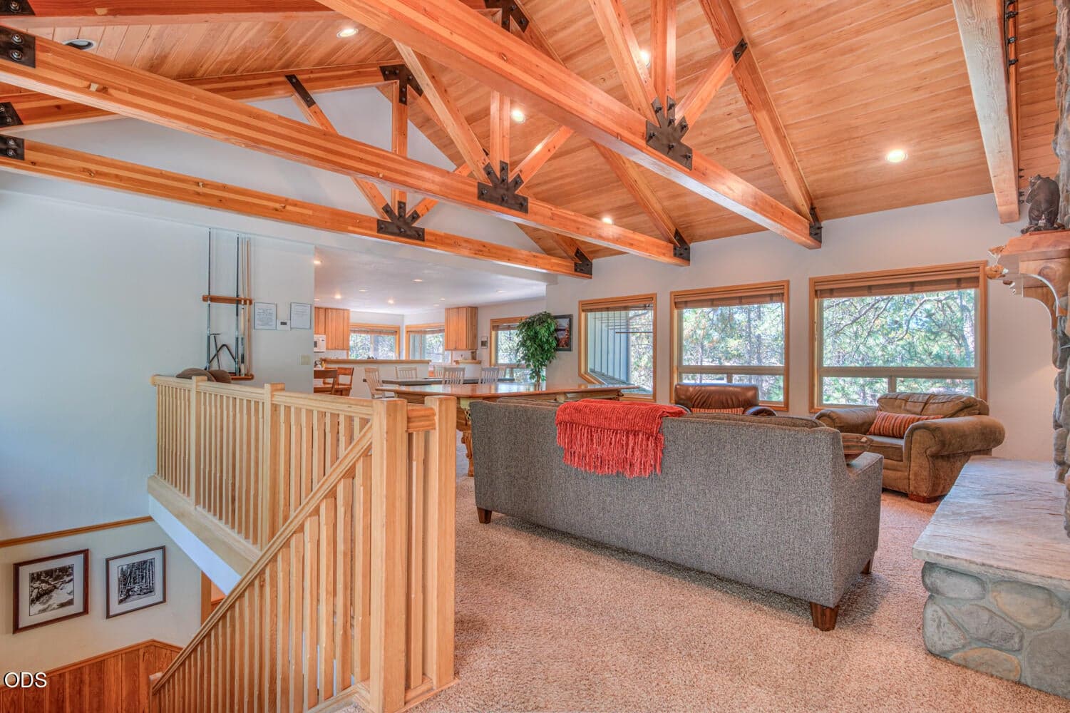 Photo of 57864 Blue Grouse Lane 5 of 38