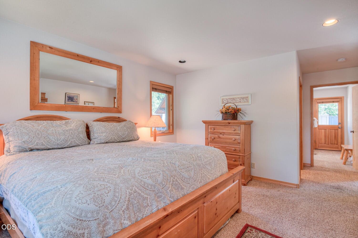 Photo of 57864 Blue Grouse Lane 26 of 38