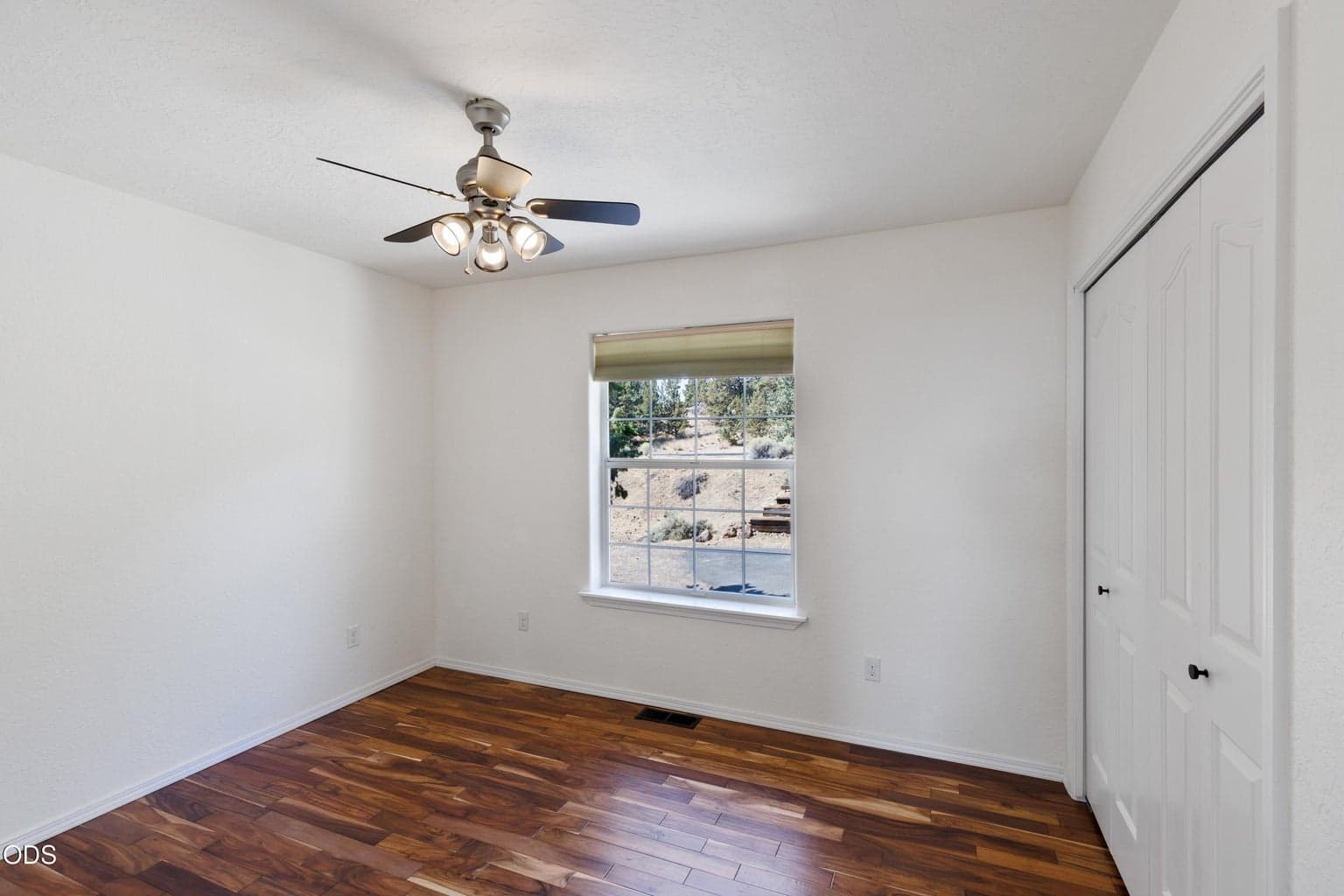 Photo of 3244 SW 34th Street 11 of 23