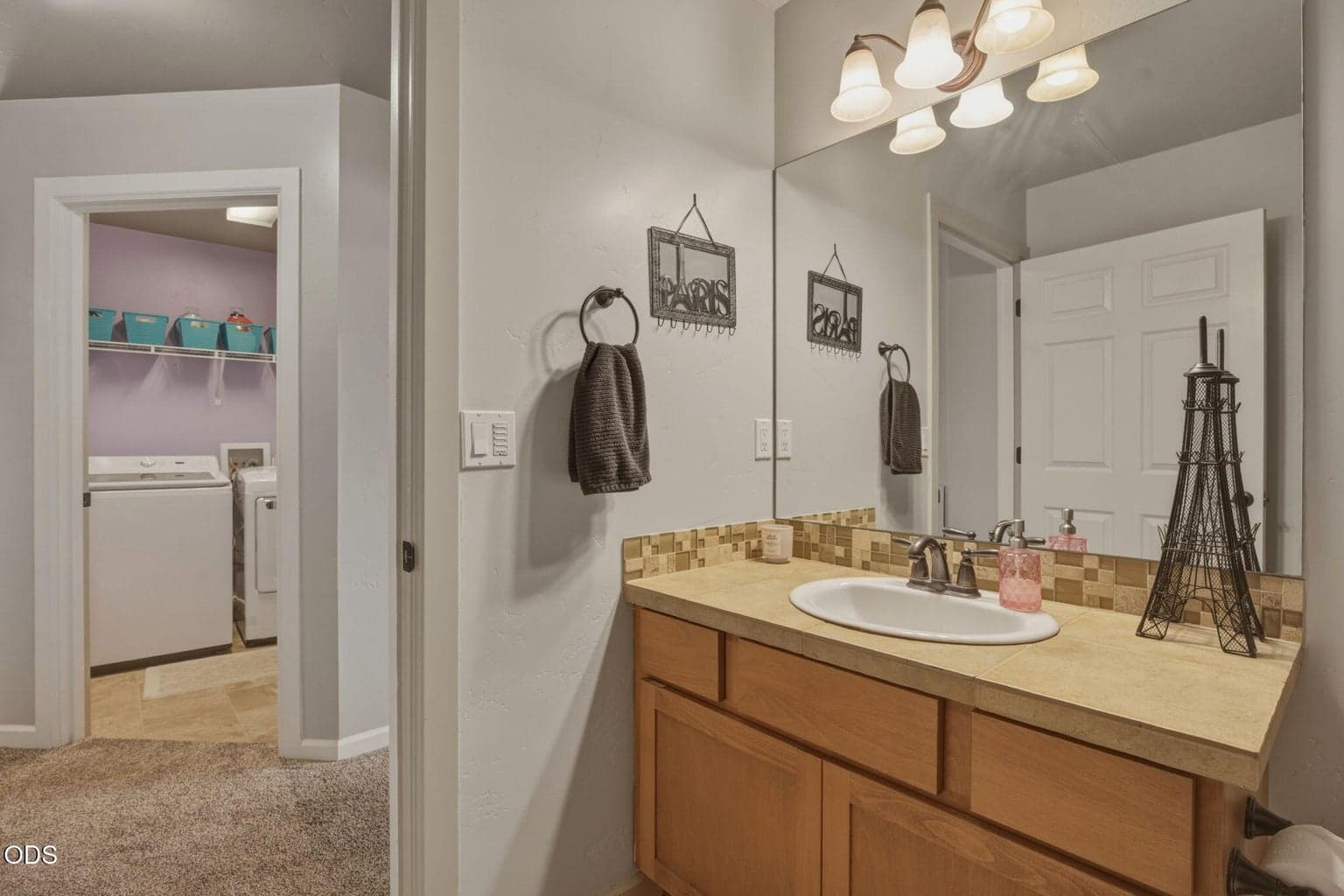 Photo of 61382 SE Geary Drive 21 of 27