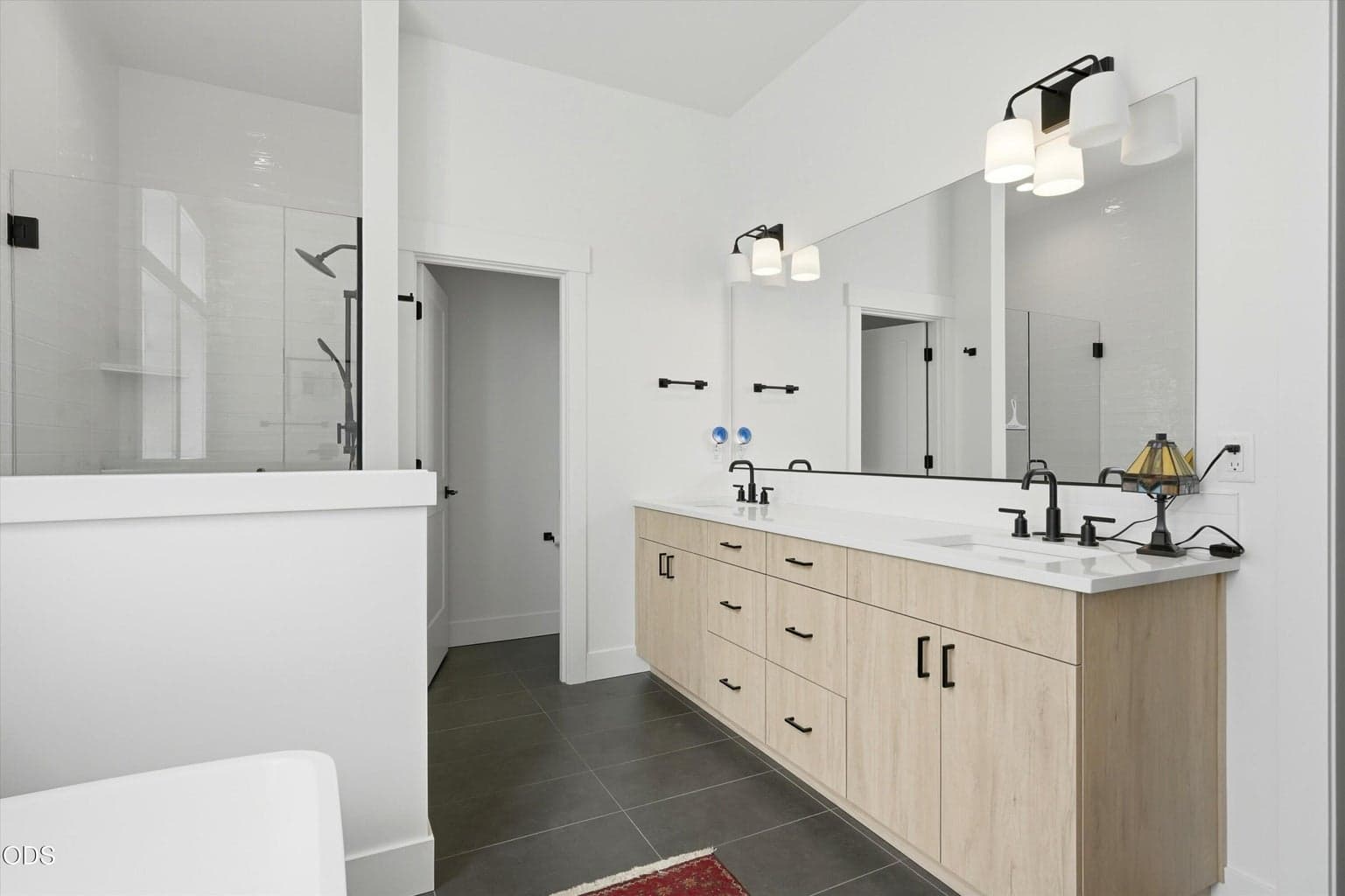 Photo of 20627 SE Boer Place SE 25 of 43