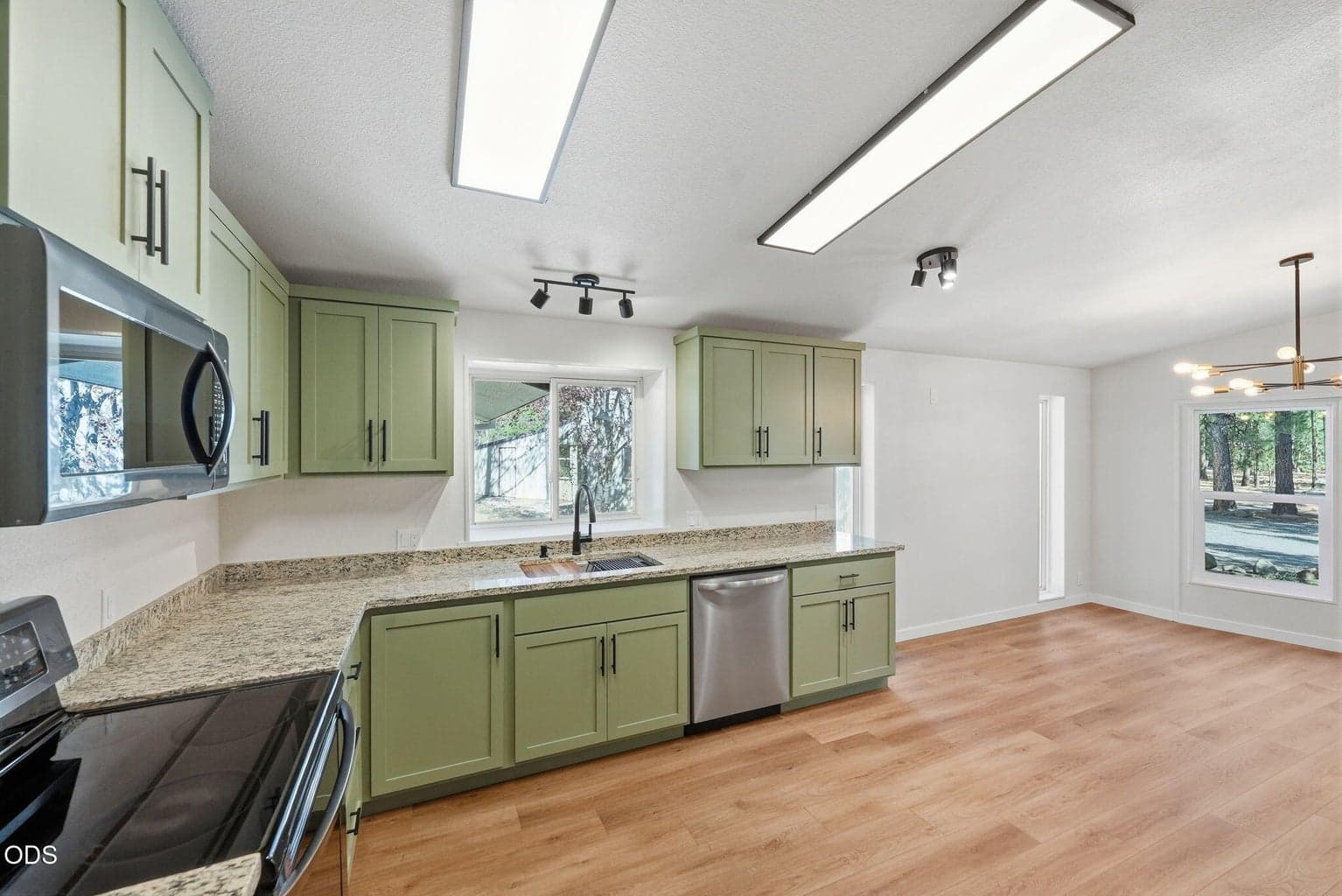 Photo of 50858 Fawn Loop 15 of 42