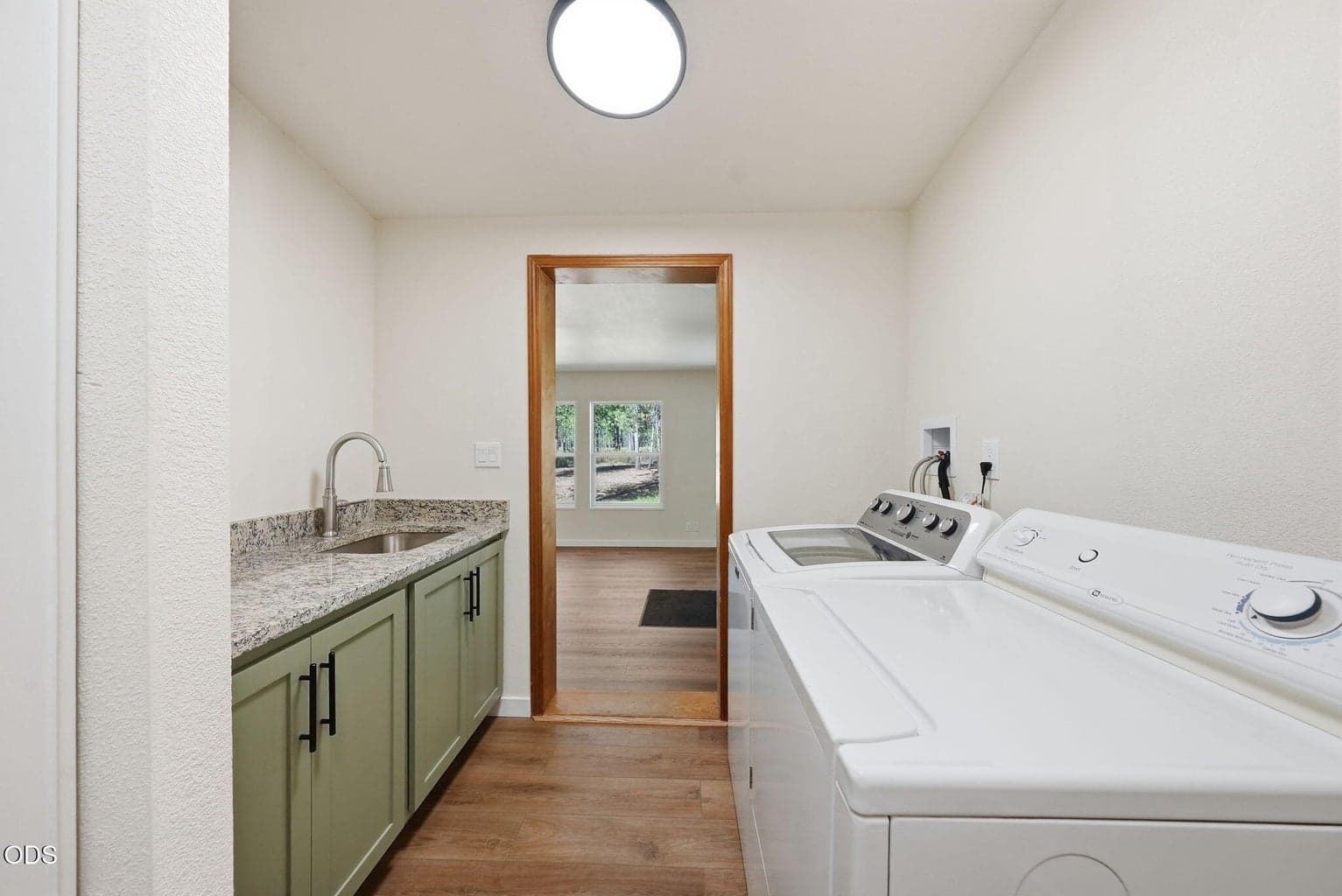 Laundry Rom