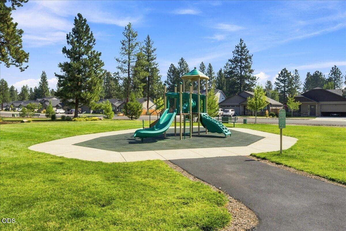 Photo of 642 N Willitts Street 55 of 55