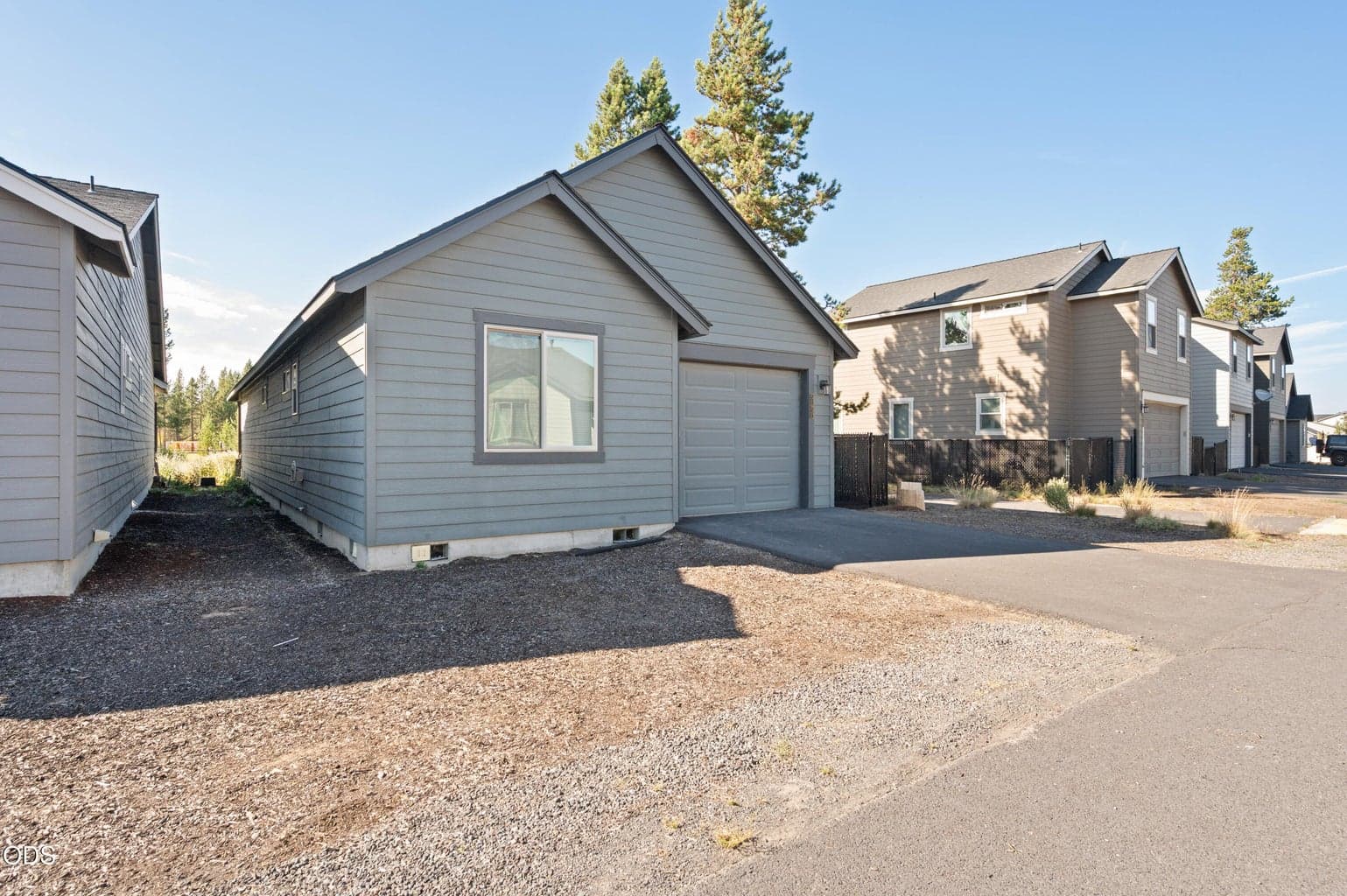 Photo of 51937 Lumberman 25 of 33