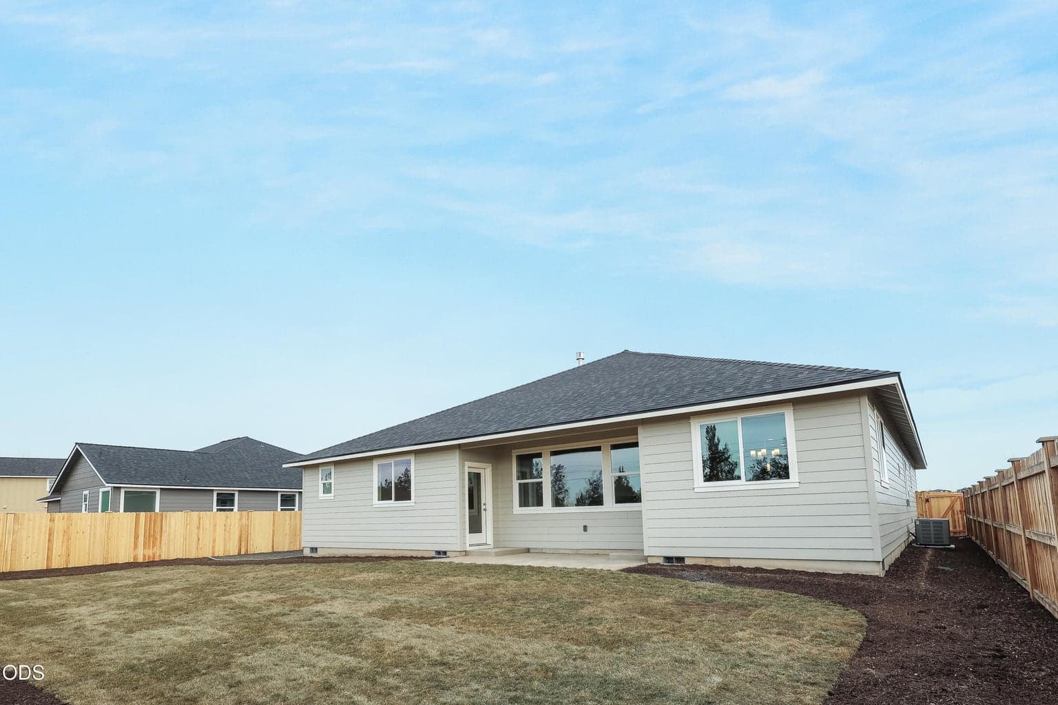 Photo of 3909 SW Antelope Way 19 of 23