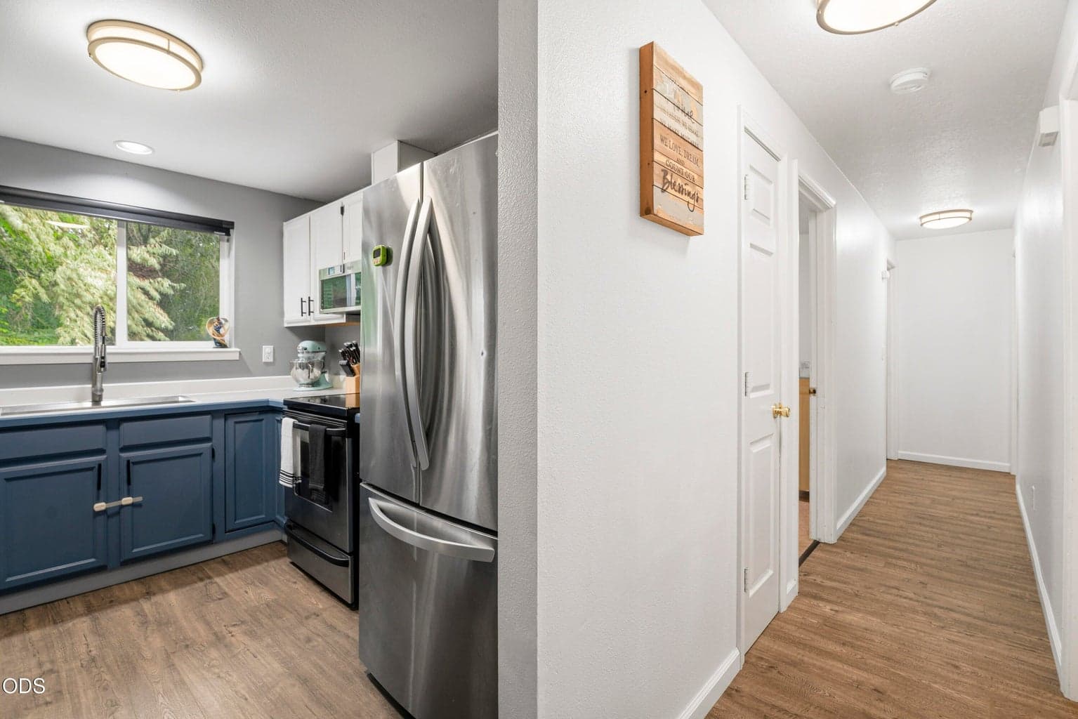 Photo of 2971 SW Salmon Avenue 20 of 33