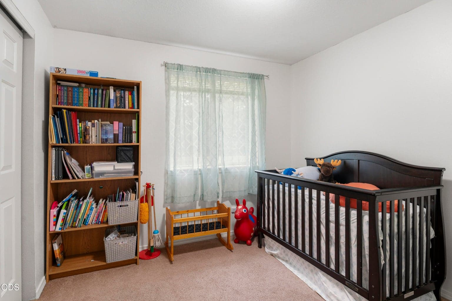 Photo of 2971 SW Salmon Avenue 25 of 33