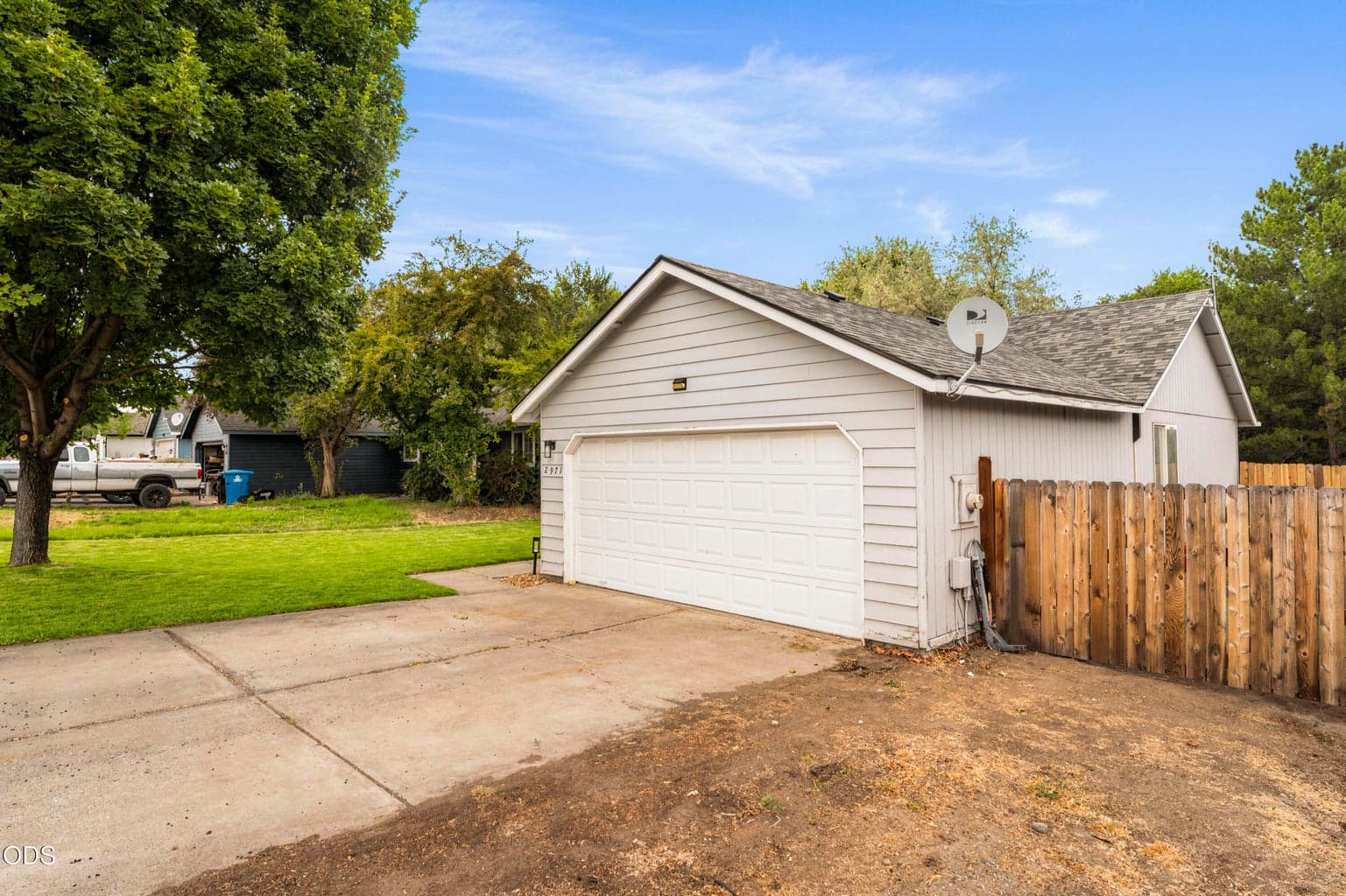 Photo of 2971 SW Salmon Avenue 3 of 33