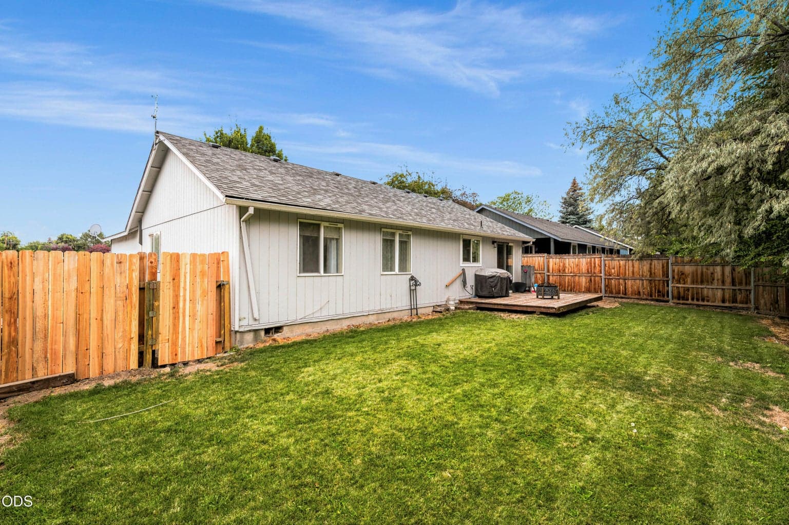 Photo of 2971 SW Salmon Avenue 33 of 33