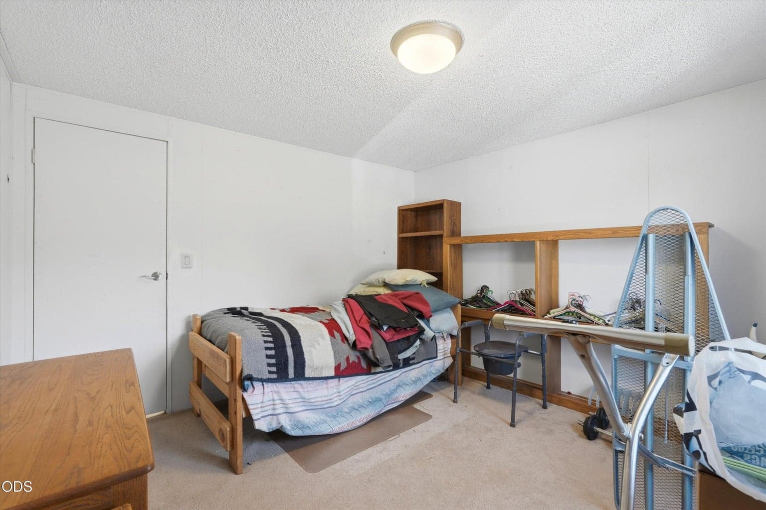 Photo of 2330 SE Morningside Drive 15 of 35
