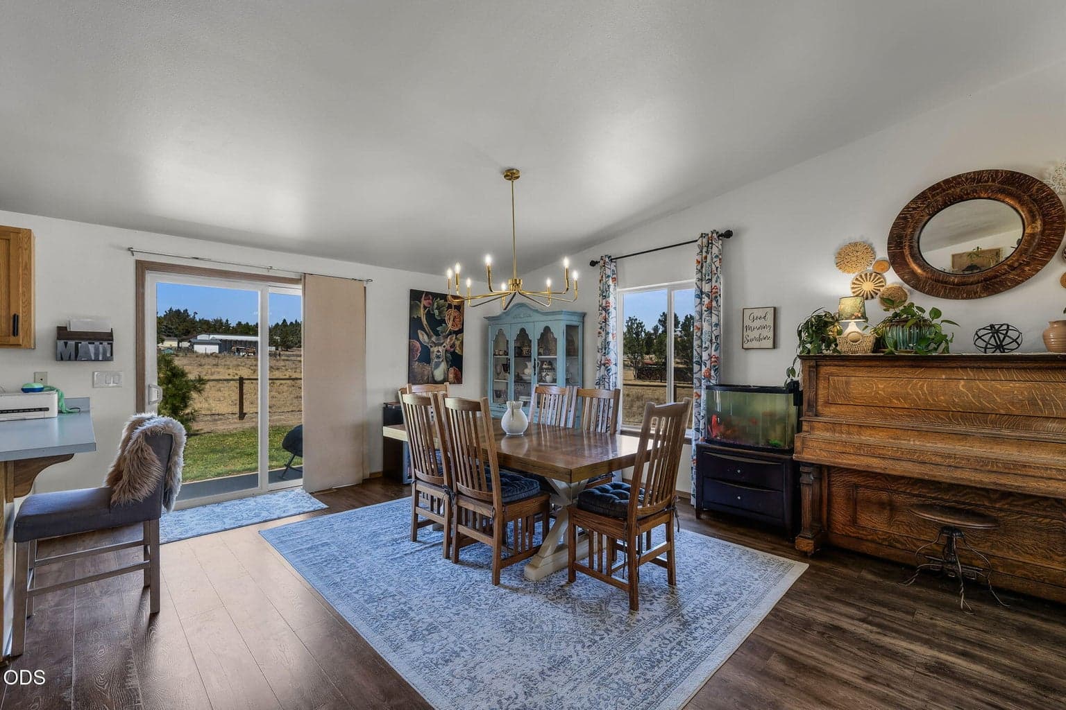 Photo of 1940 SE Sagebrush Drive 18 of 62