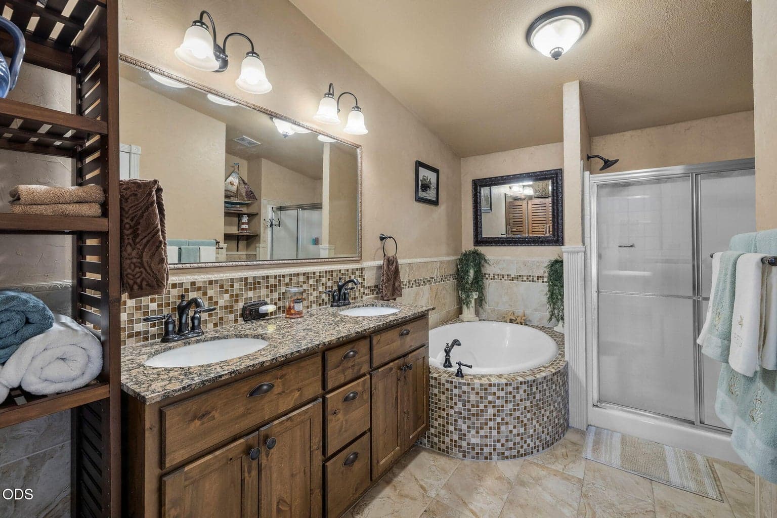 Photo of 2808 SW 25th Street 12 of 50
