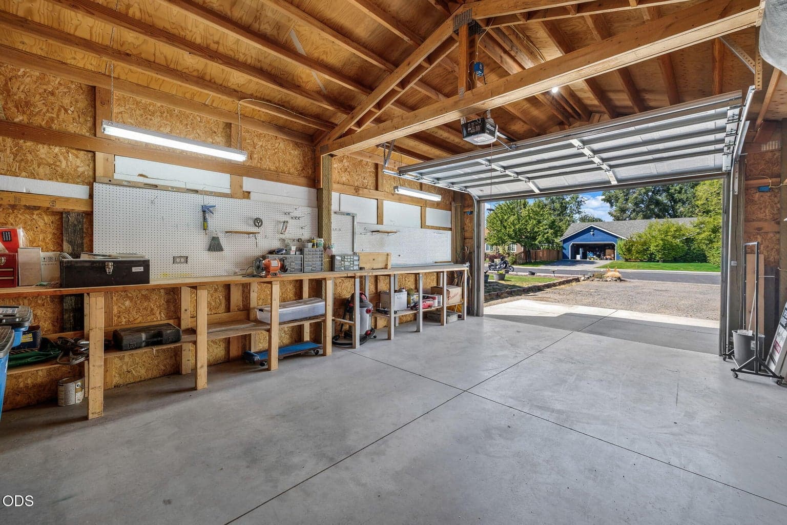 Photo of 2808 SW 25th Street 24 of 50