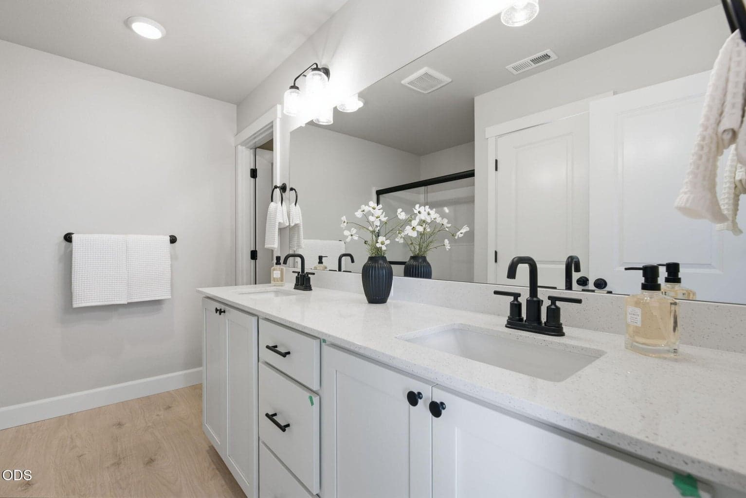 Photo of 4144 SW Pumice Avenue 44 of 61