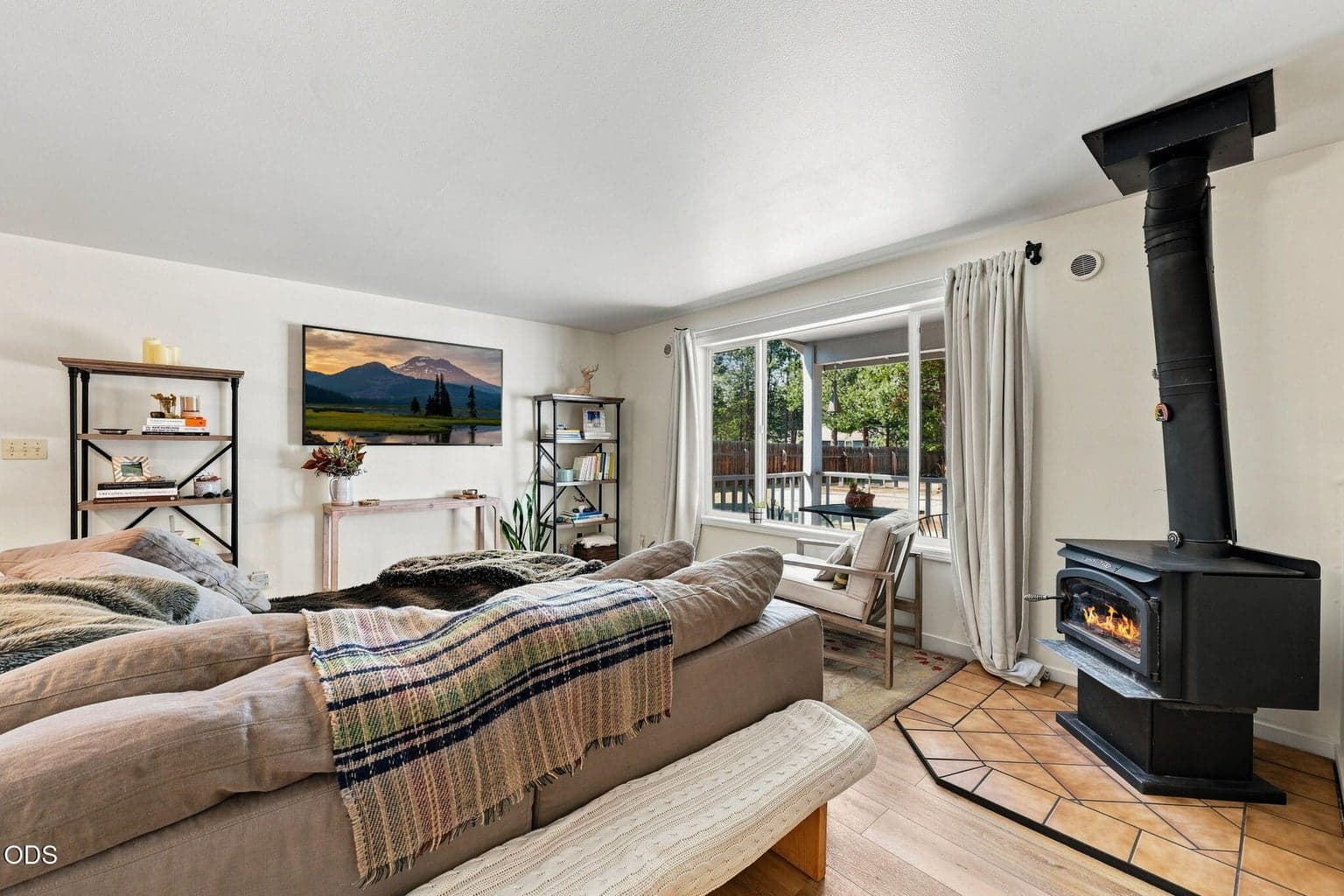 Photo of 56256 Eider Road 6 of 37
