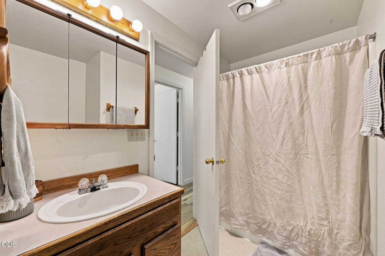 Photo of 56256 Eider Road 17 of 37