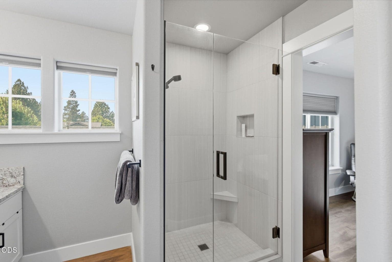 Photo of 1683 NW Lewis Street 17 of 43