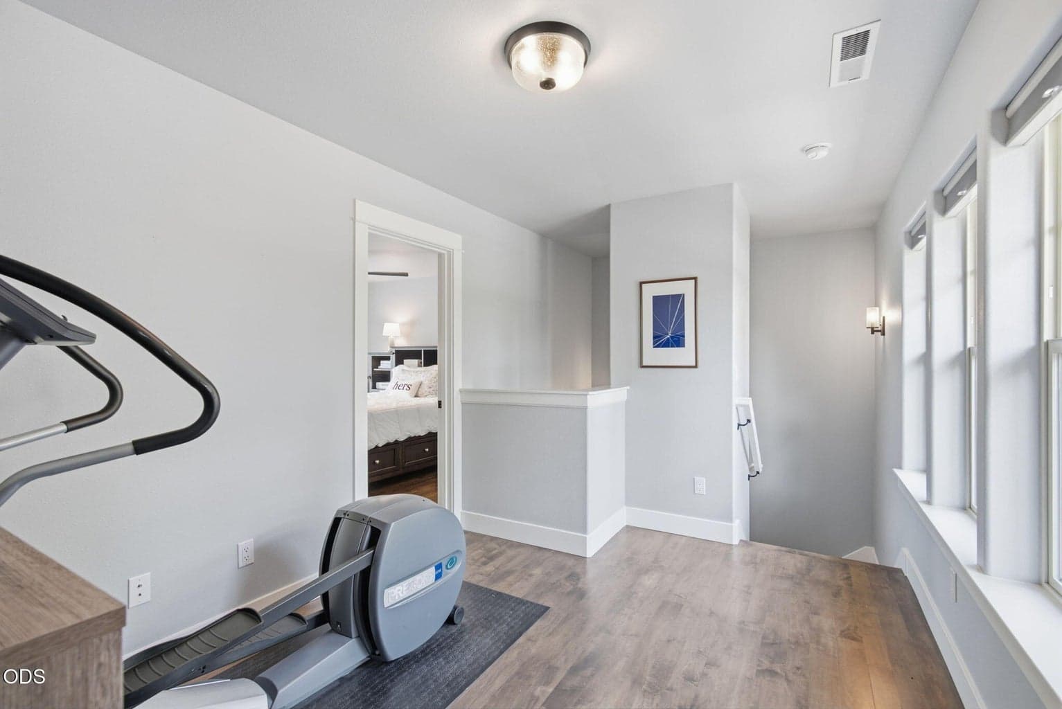 Photo of 1683 NW Lewis Street 22 of 43