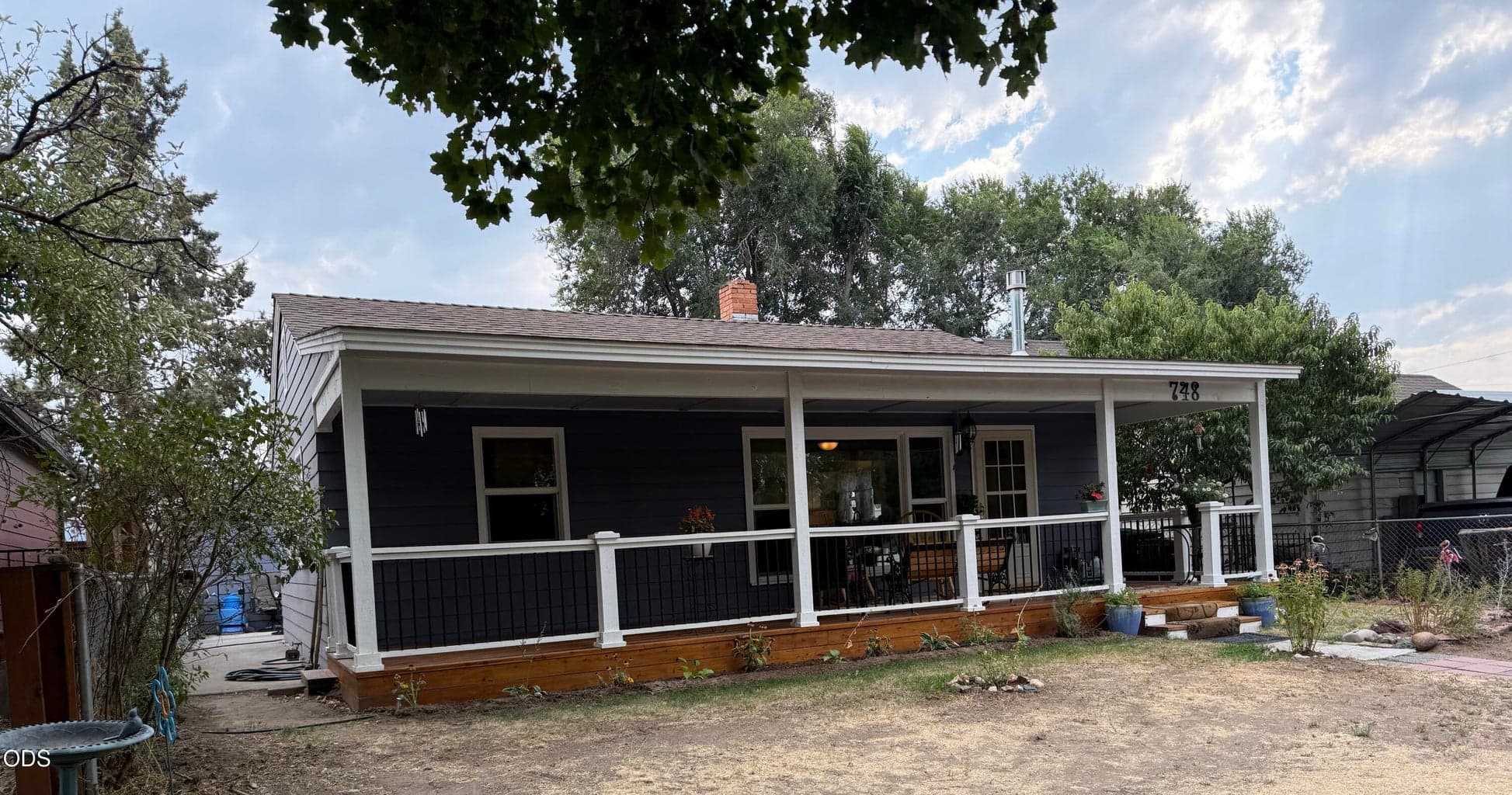 Photo of 748 NE 4th Street 1 of 28
