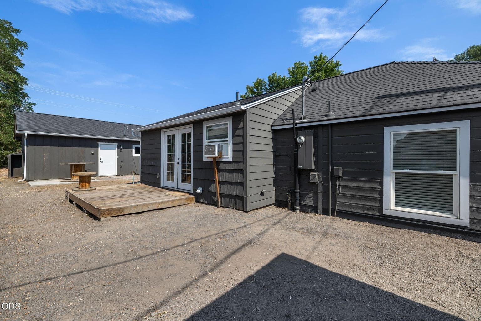 Photo of 673 NE Garner Street 24 of 35
