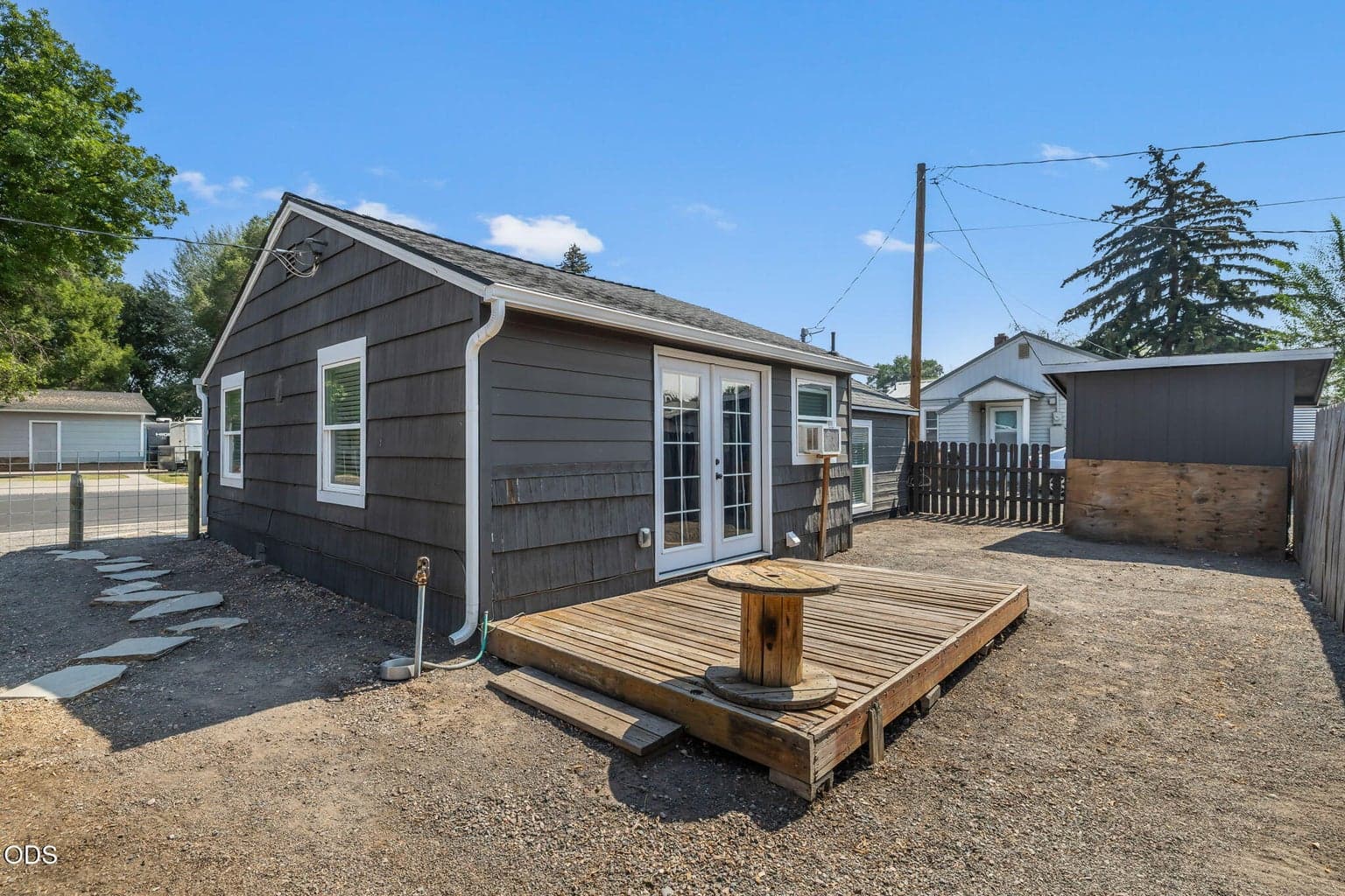 Photo of 673 NE Garner Street 26 of 35