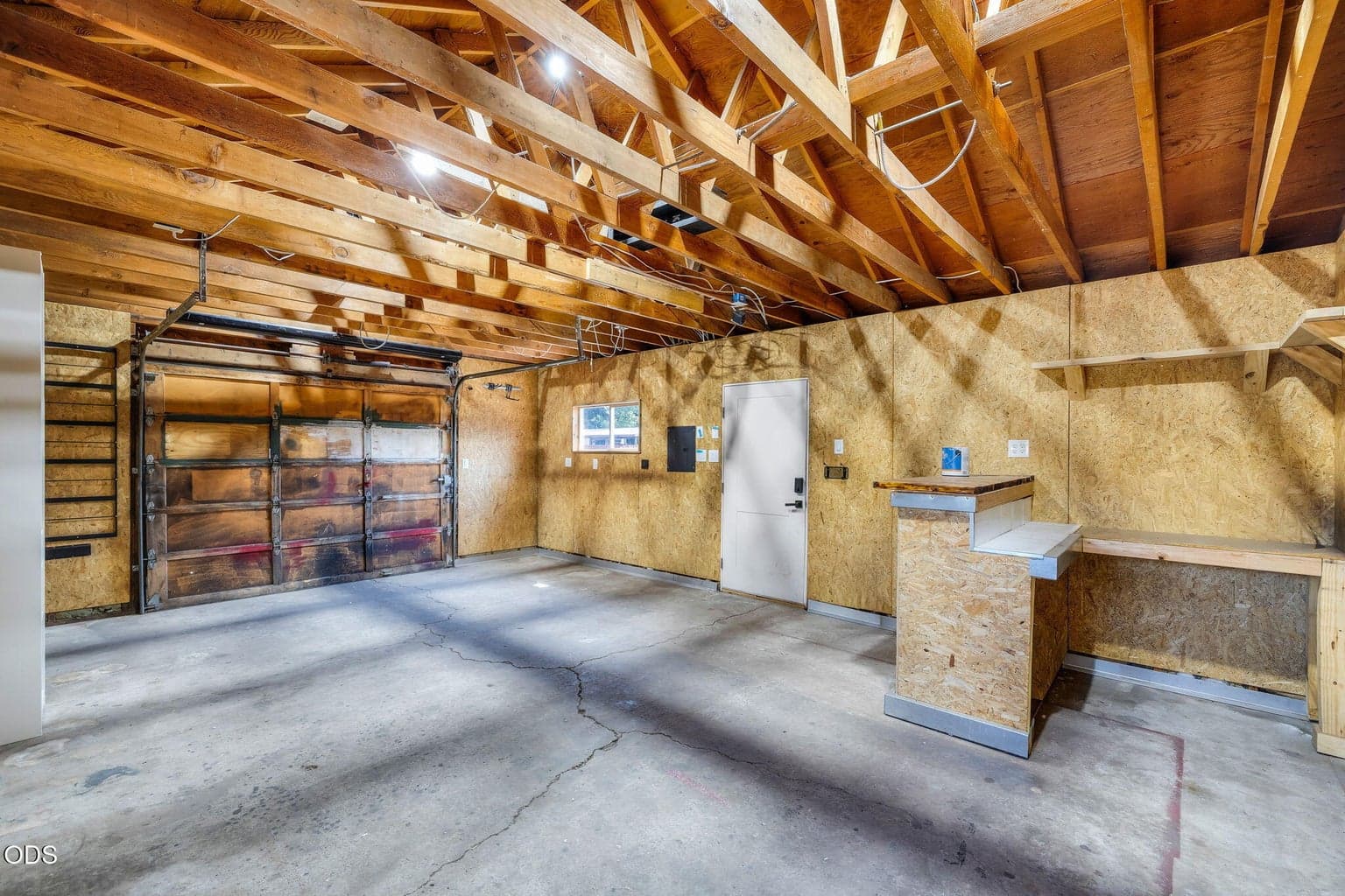 Photo of 673 NE Garner Street 28 of 35