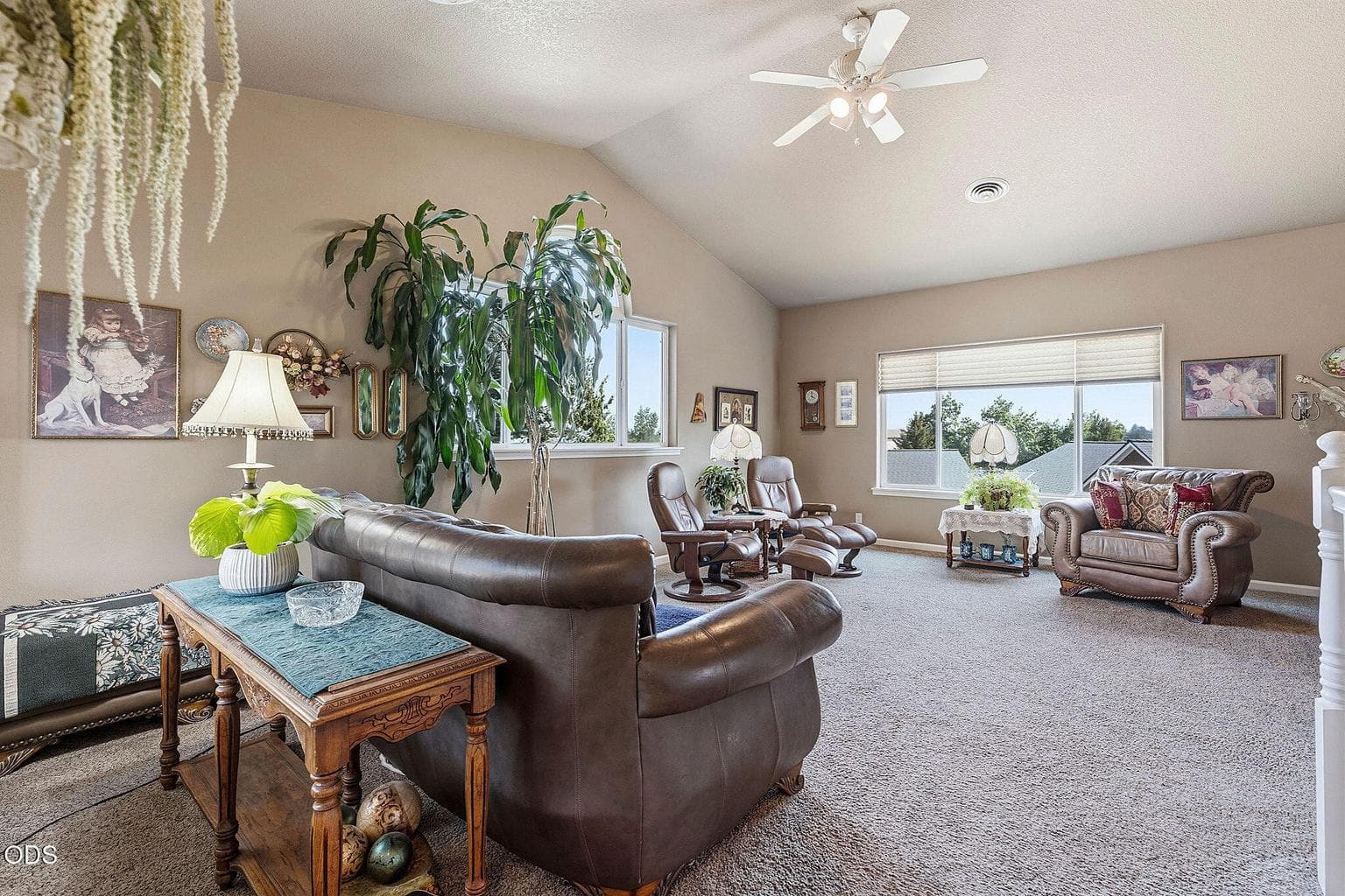 Photo of 2350 SW Indian Avenue 2 of 35