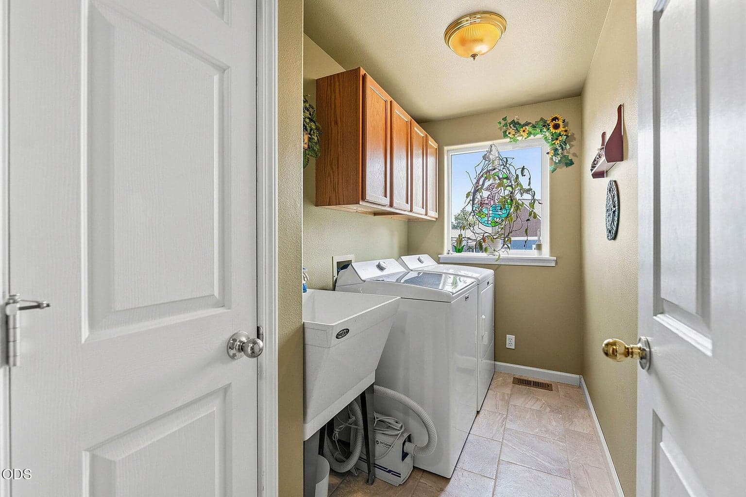 Photo of 2350 SW Indian Avenue 16 of 35