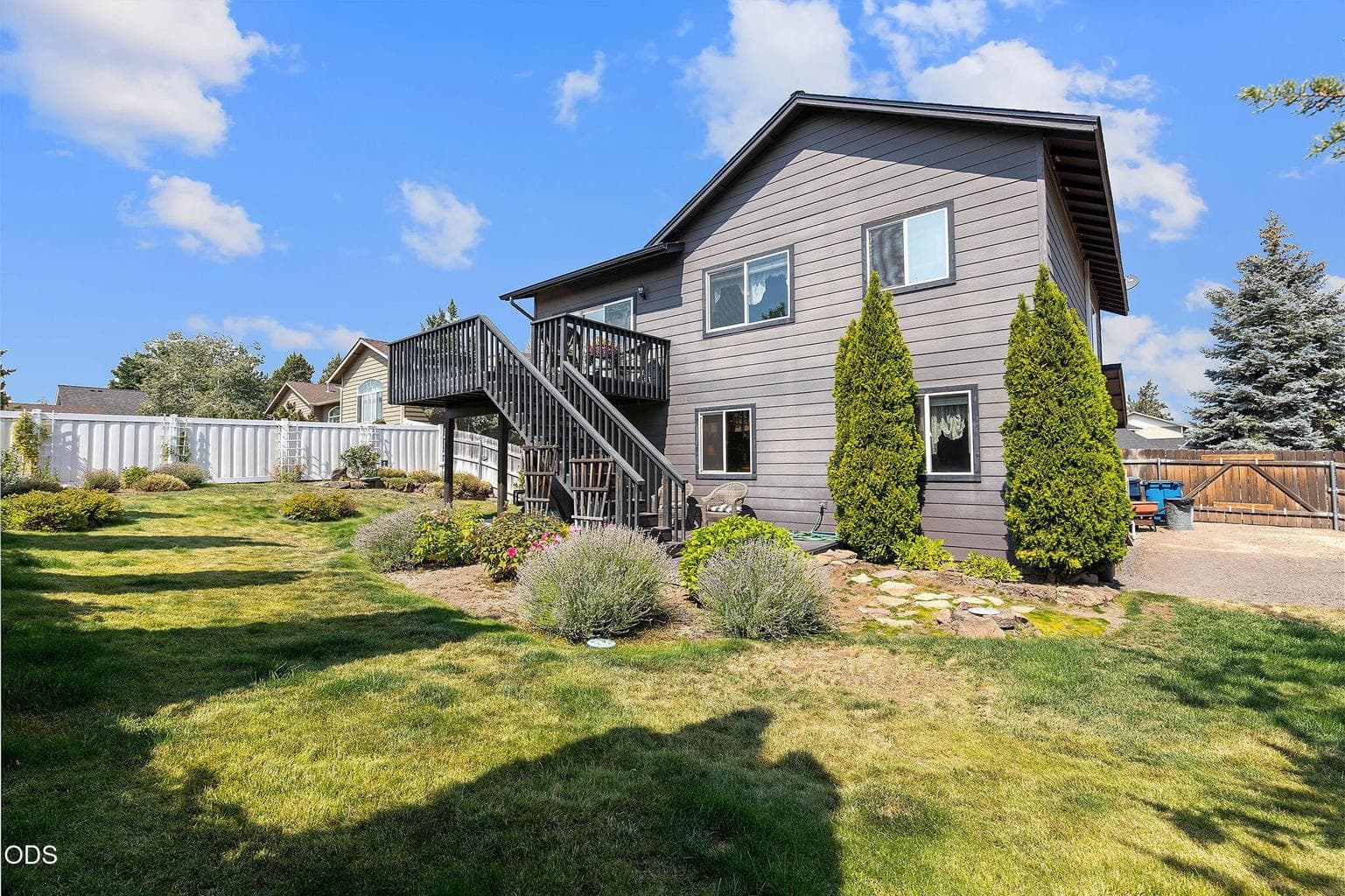 Photo of 2350 SW Indian Avenue 24 of 35