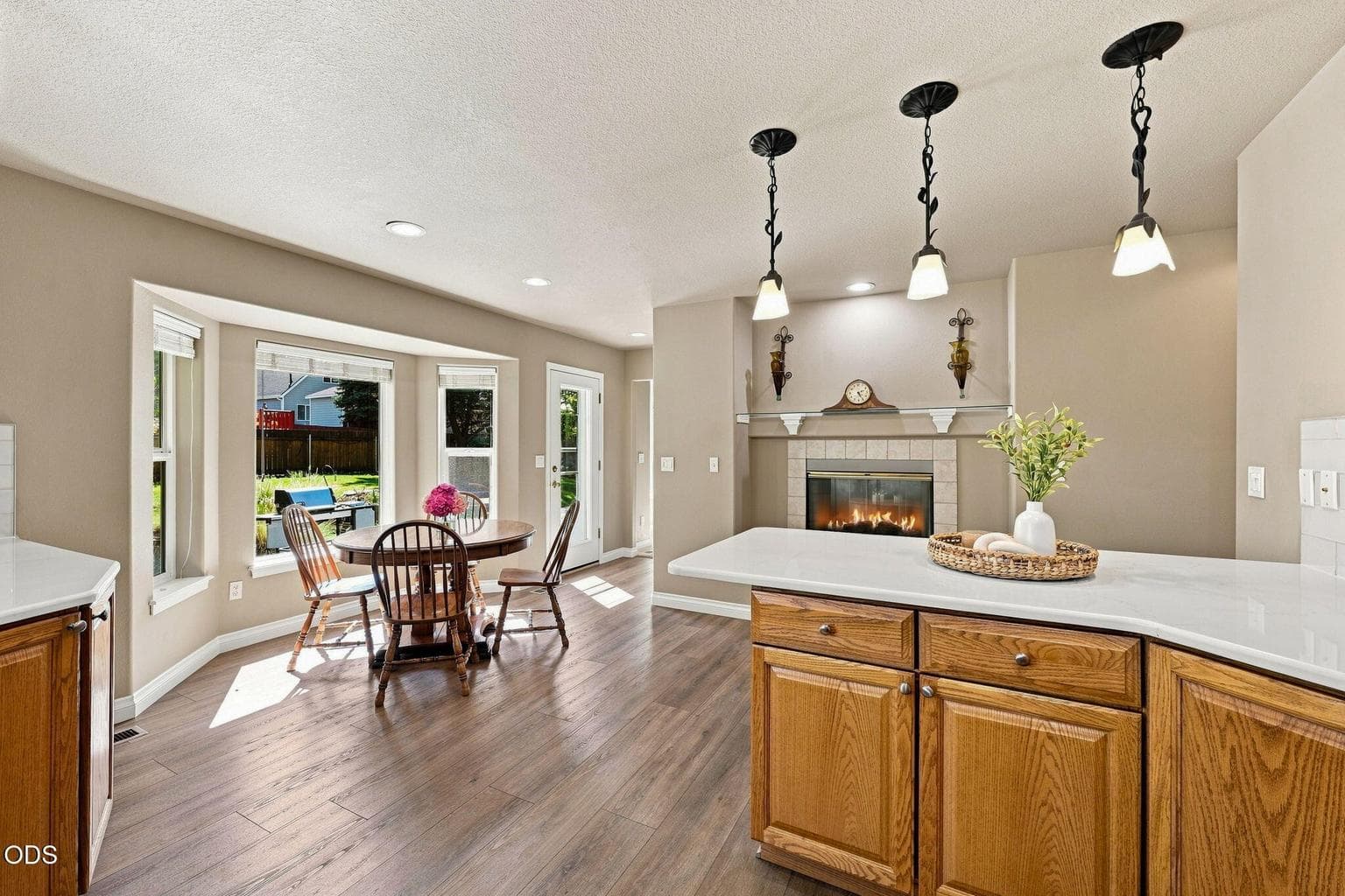 New Quartz Countertops!