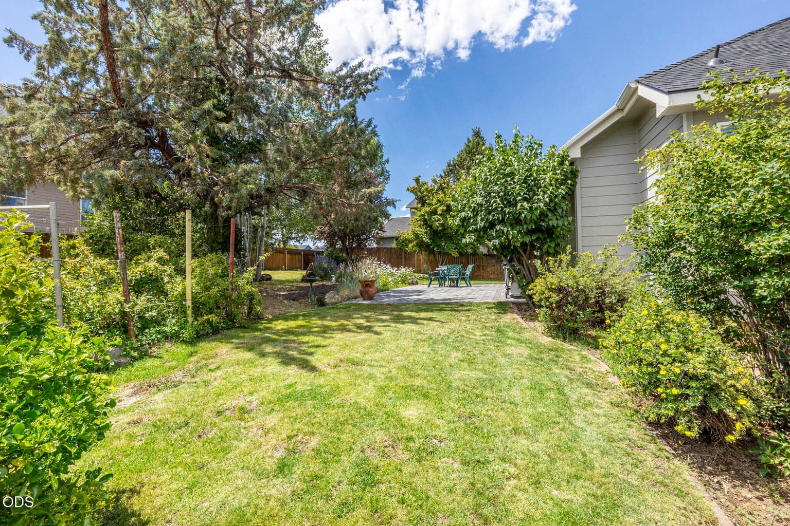 Photo of 3840 SW Summit Avenue 45 of 46