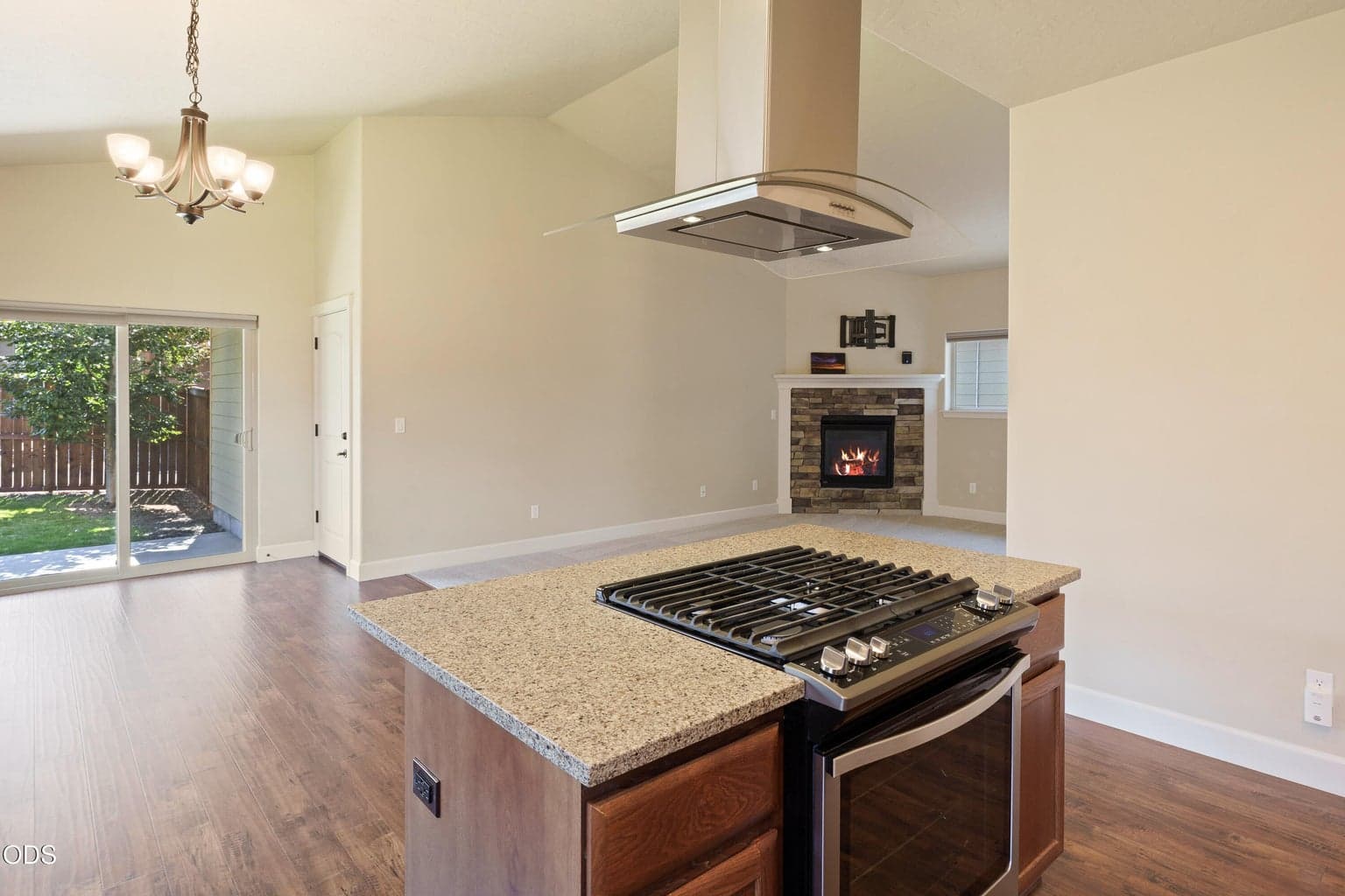 Photo of 2851 NE Hope Drive 23 of 49